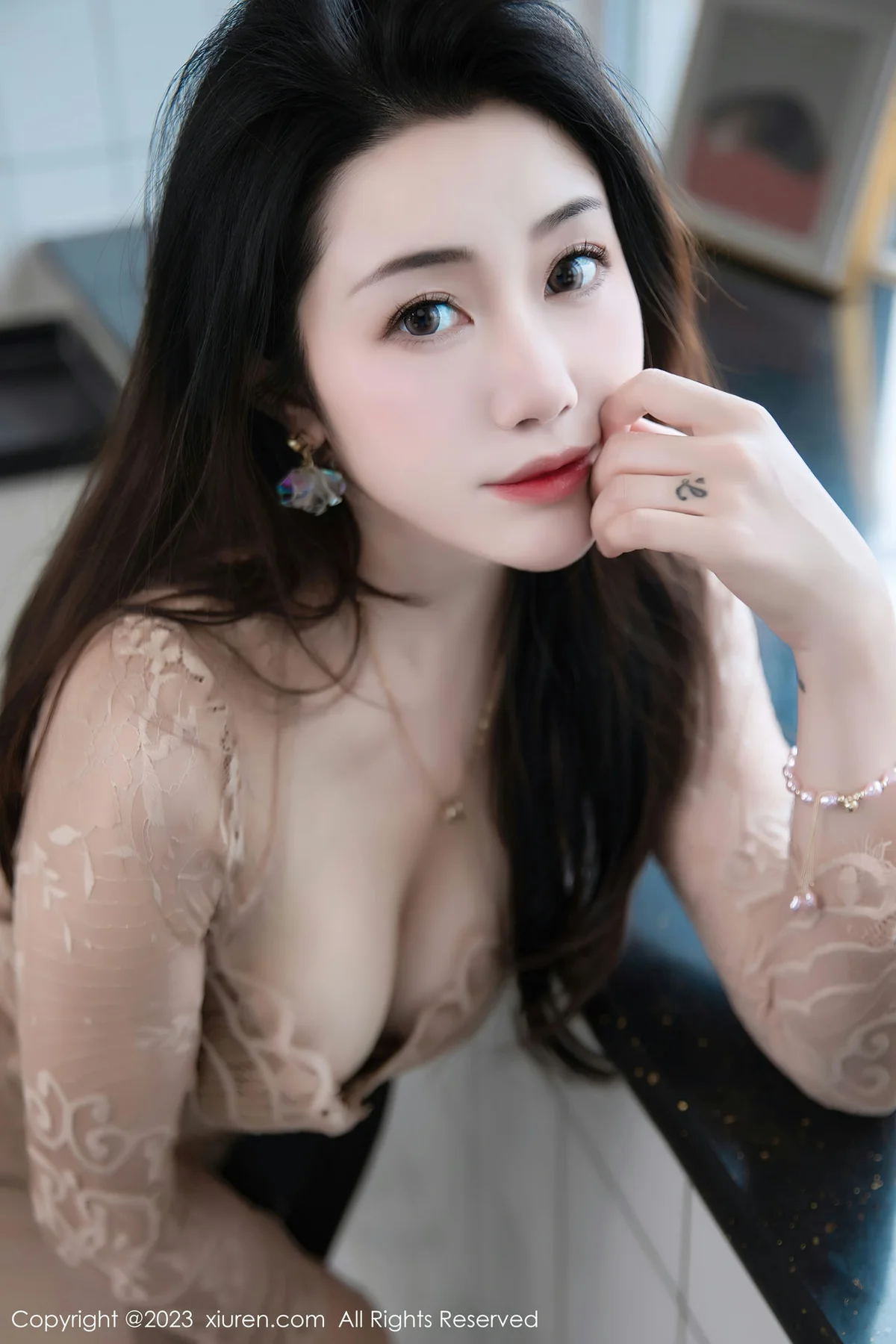 XiuRen 秀人 No.7216  严利娅Yuliya 杏色连衣长裙性感写真 - 2