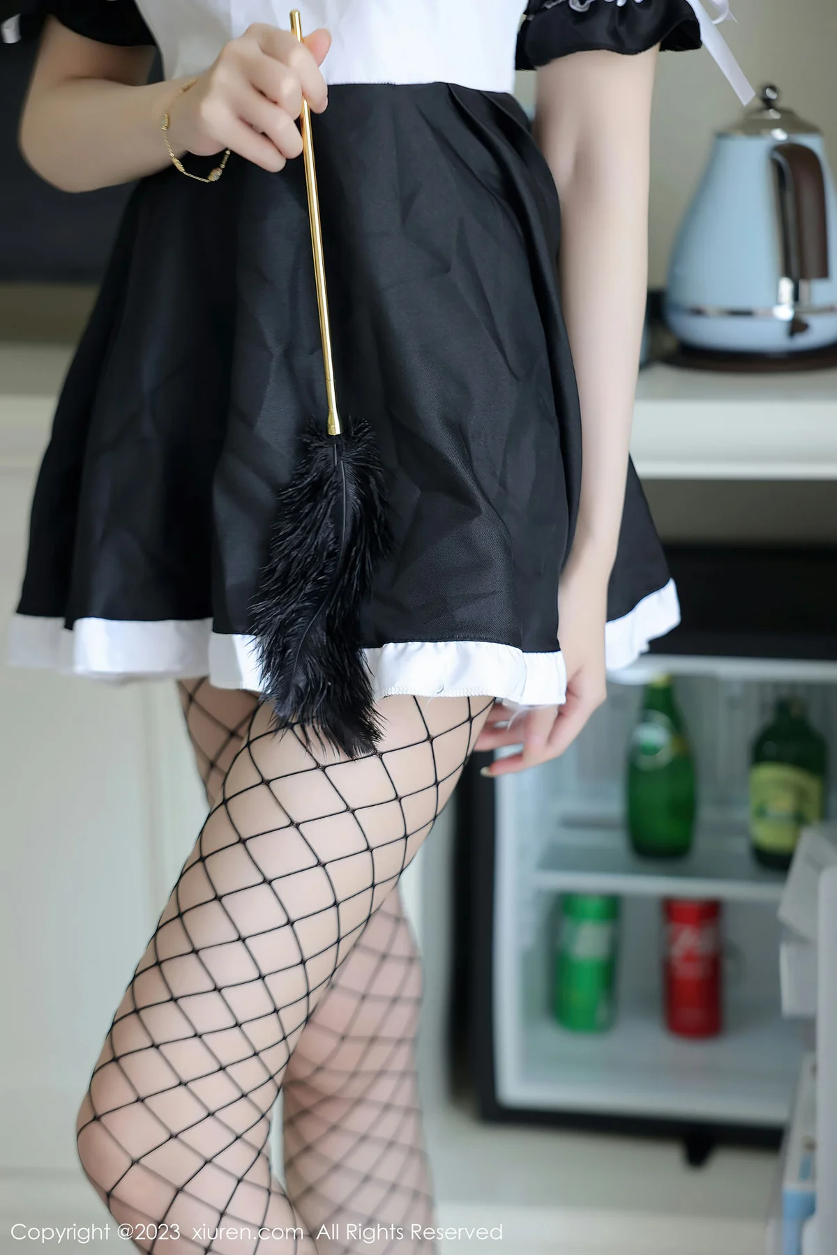 XiuRen 秀人 No.7217  玥儿玥er 黑白拼色女仆杭州旅拍33 - 2