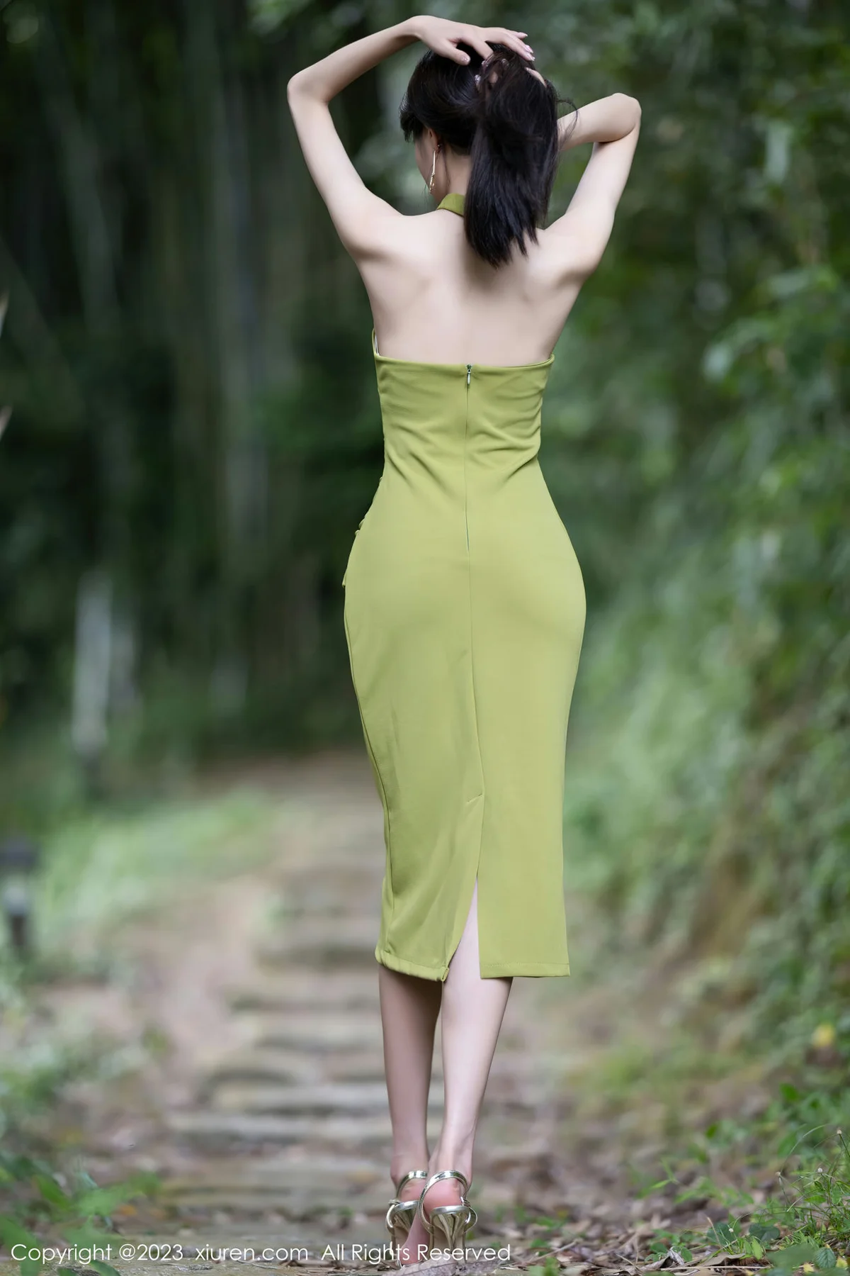 XiuRen 秀人 No.7241  程程程 链式内衣安吉旅拍1 - 9