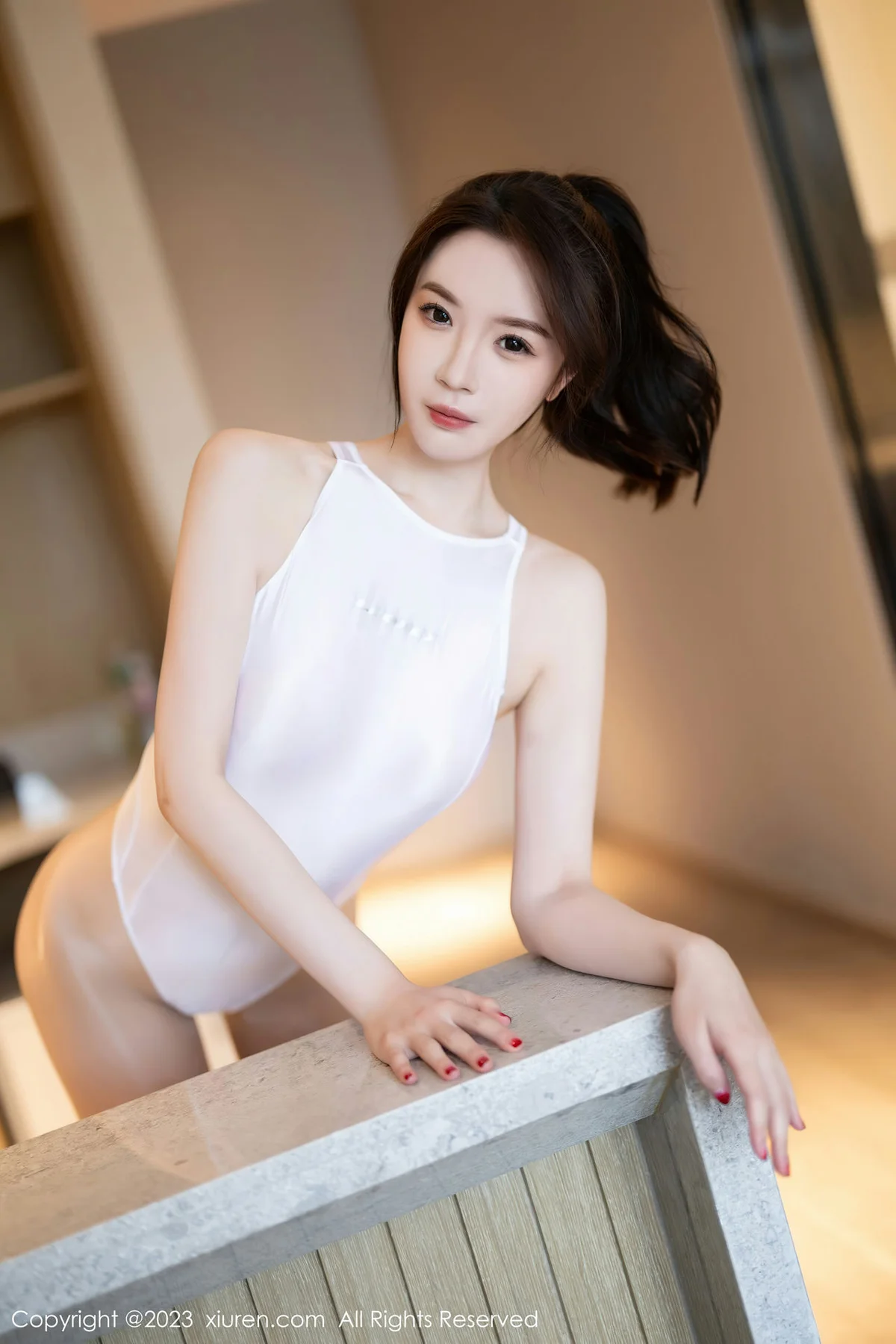 XiuRen 秀人 No.7247  梦心玥 白色高开叉安吉旅拍 - 2