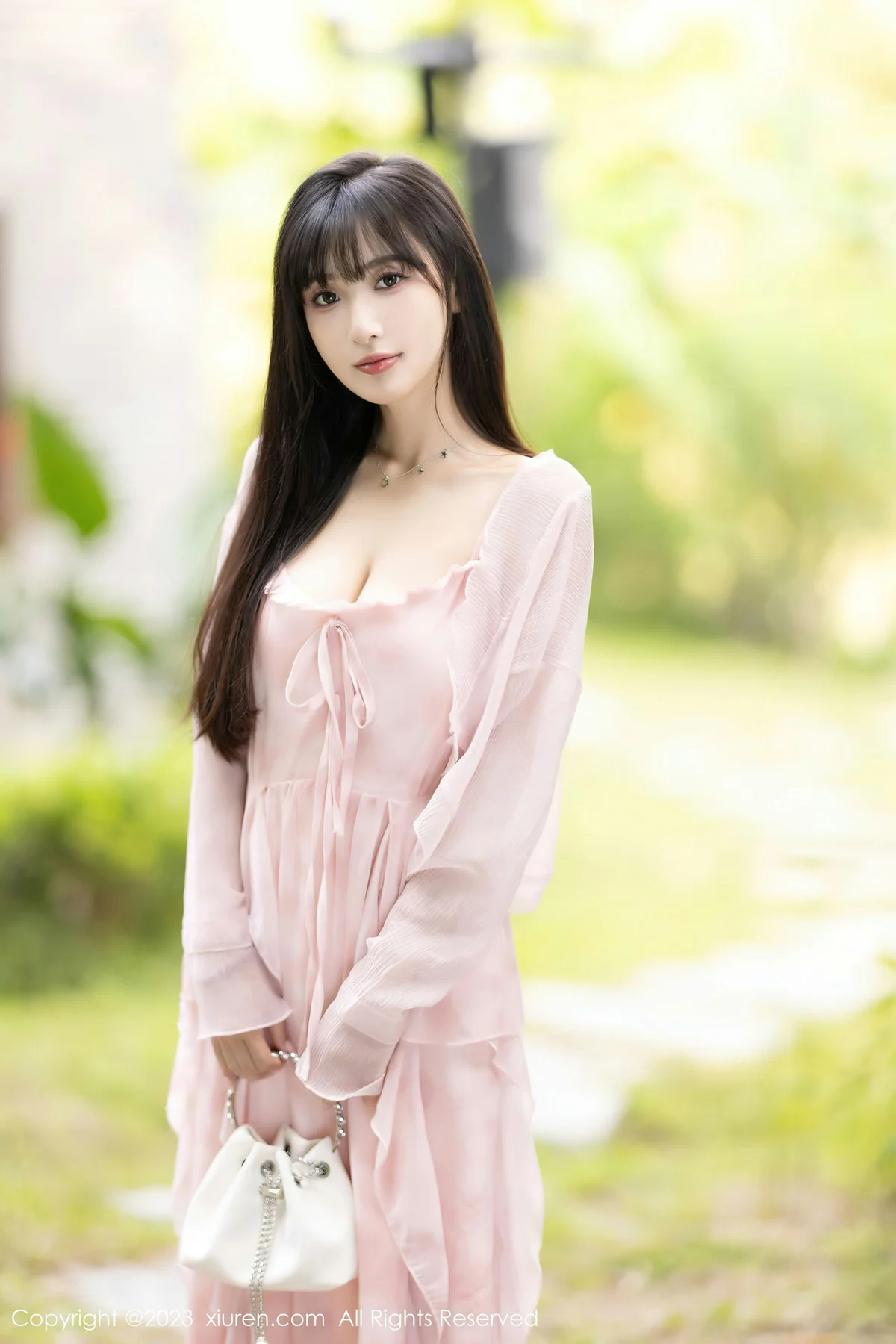 XiuRen 秀人 No.7263  林星阑 诱人粉色丝袜安吉旅拍3 - 1