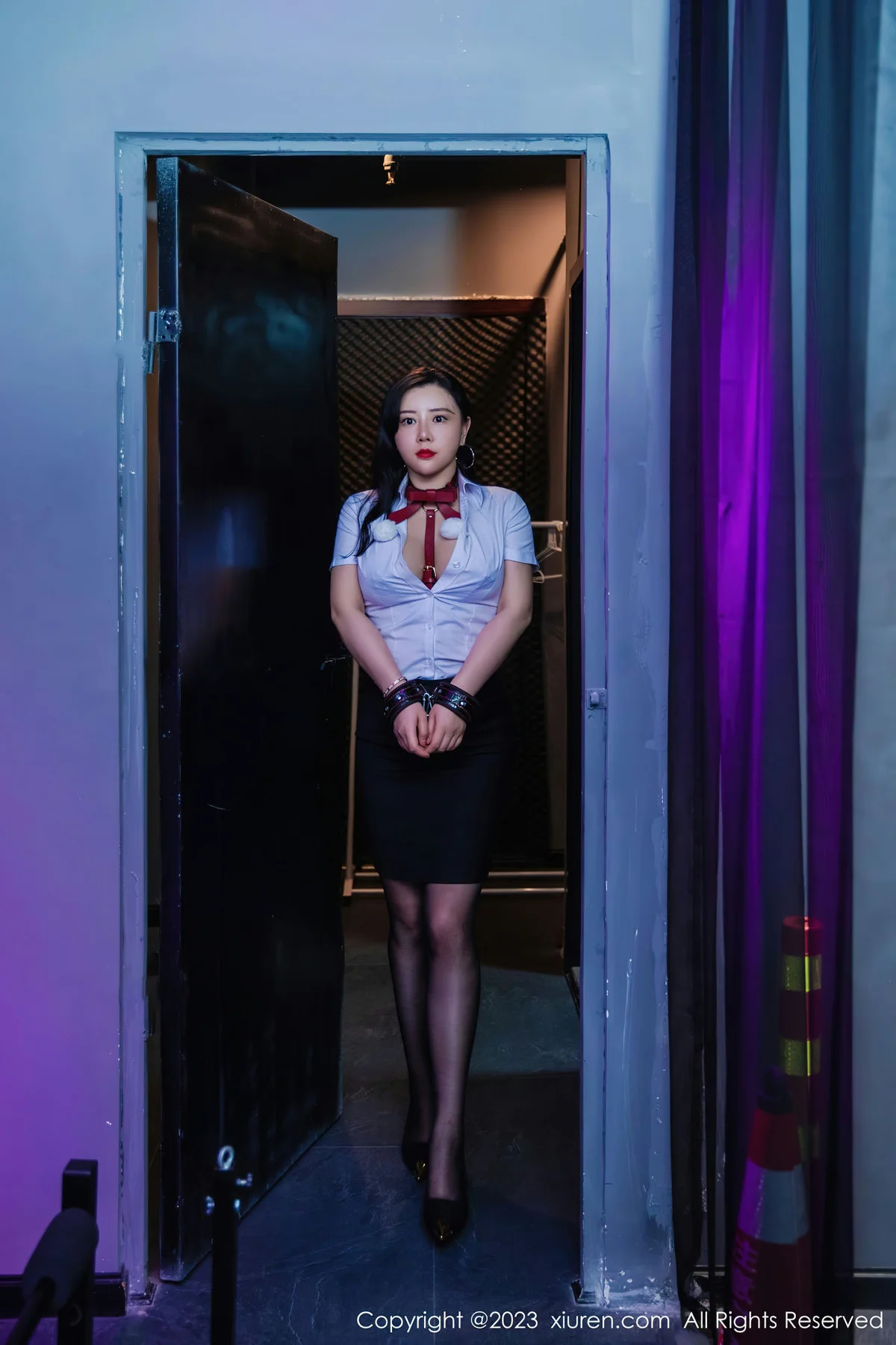 XiuRen 秀人 No.7267  王婉悠Queen 魅惑黑丝性感写真3 - 3