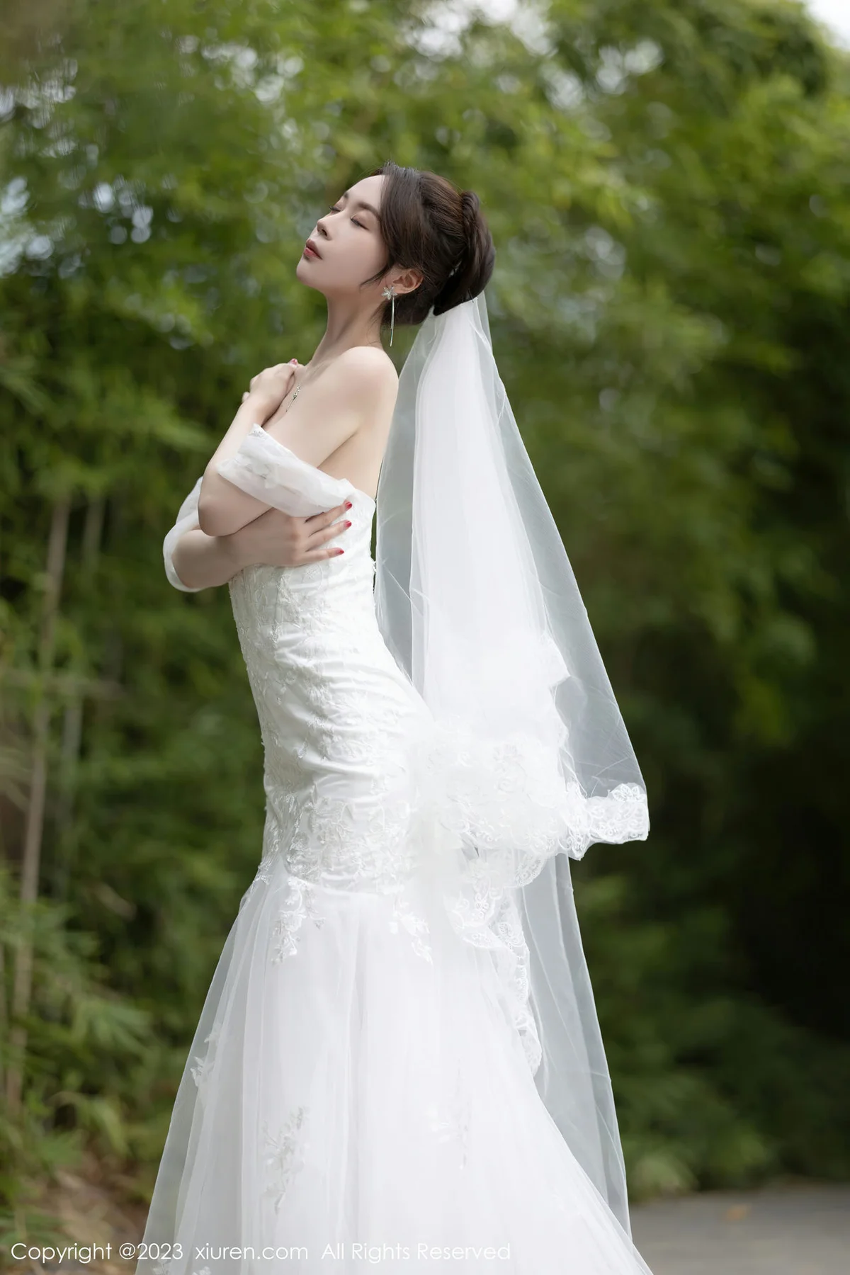 XiuRen 秀人 No.7310  梦心玥 白色婚纱服饰安吉旅拍1 - 7