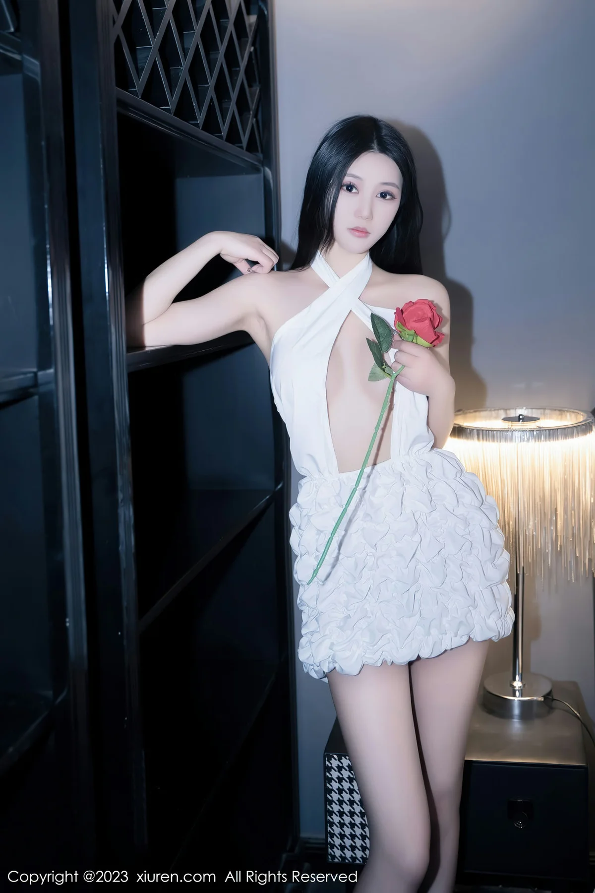 XiuRen 秀人 No.7319  桐桐 剔透雪峰性感写真 - 4