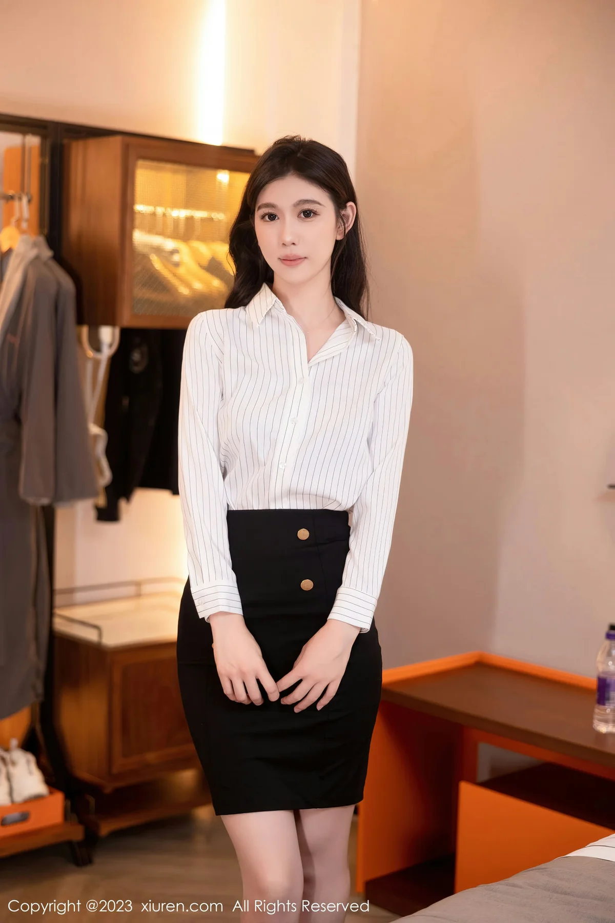 XiuRen 秀人 No.7335  李雅柔182CM 黑色轻透内衣性感写真 - 1