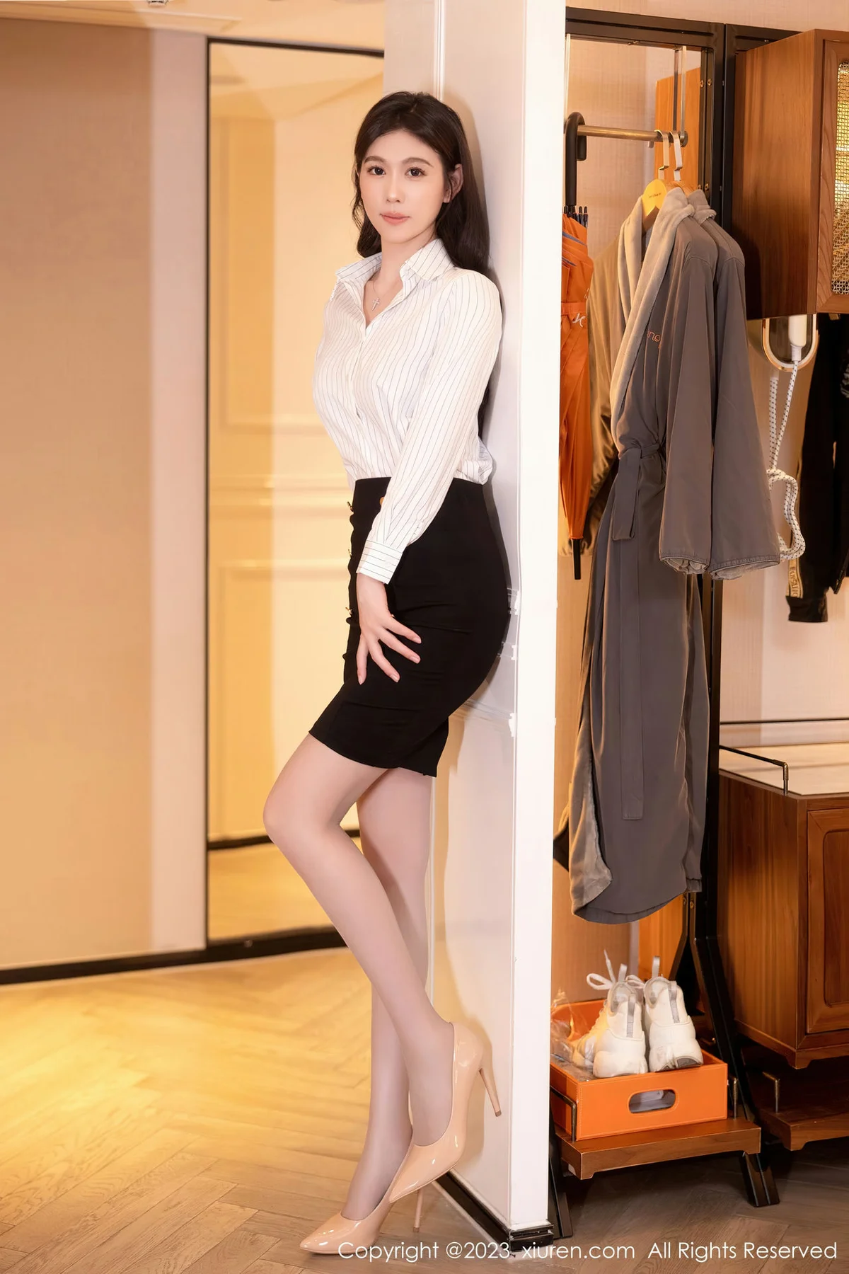 XiuRen 秀人 No.7335  李雅柔182CM 黑色轻透内衣性感写真 - 3