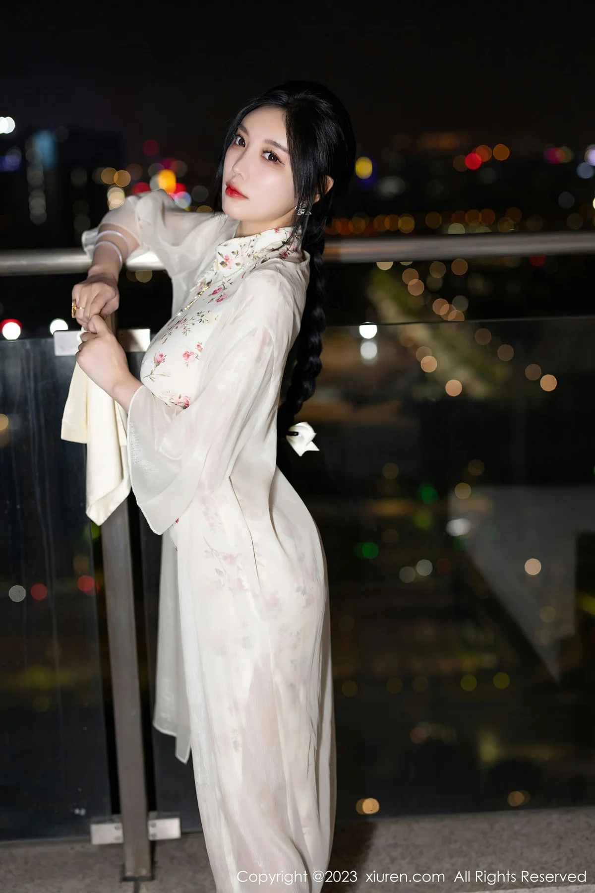 XiuRen 秀人 No.7363  杨晨晨Yome 长款旗袍浙江安吉旅拍11 - 4