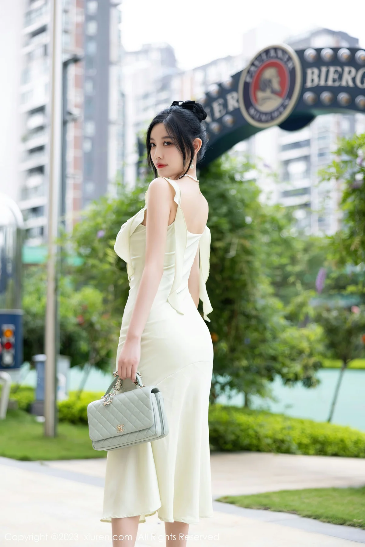 XiuRen 秀人 No.7410  杨晨晨Yome 薄纱情趣旗袍浙江安吉旅拍 - 7