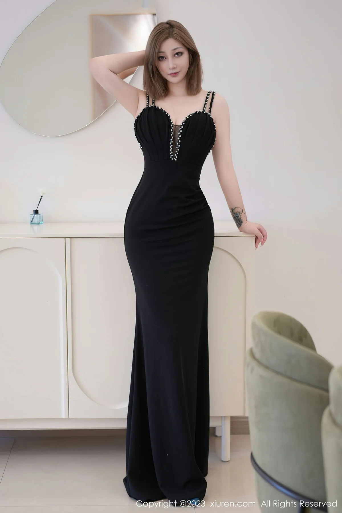 XiuRen 秀人 No.7427  妲己_Toxic 雪峰美臀性感写真33 - 3