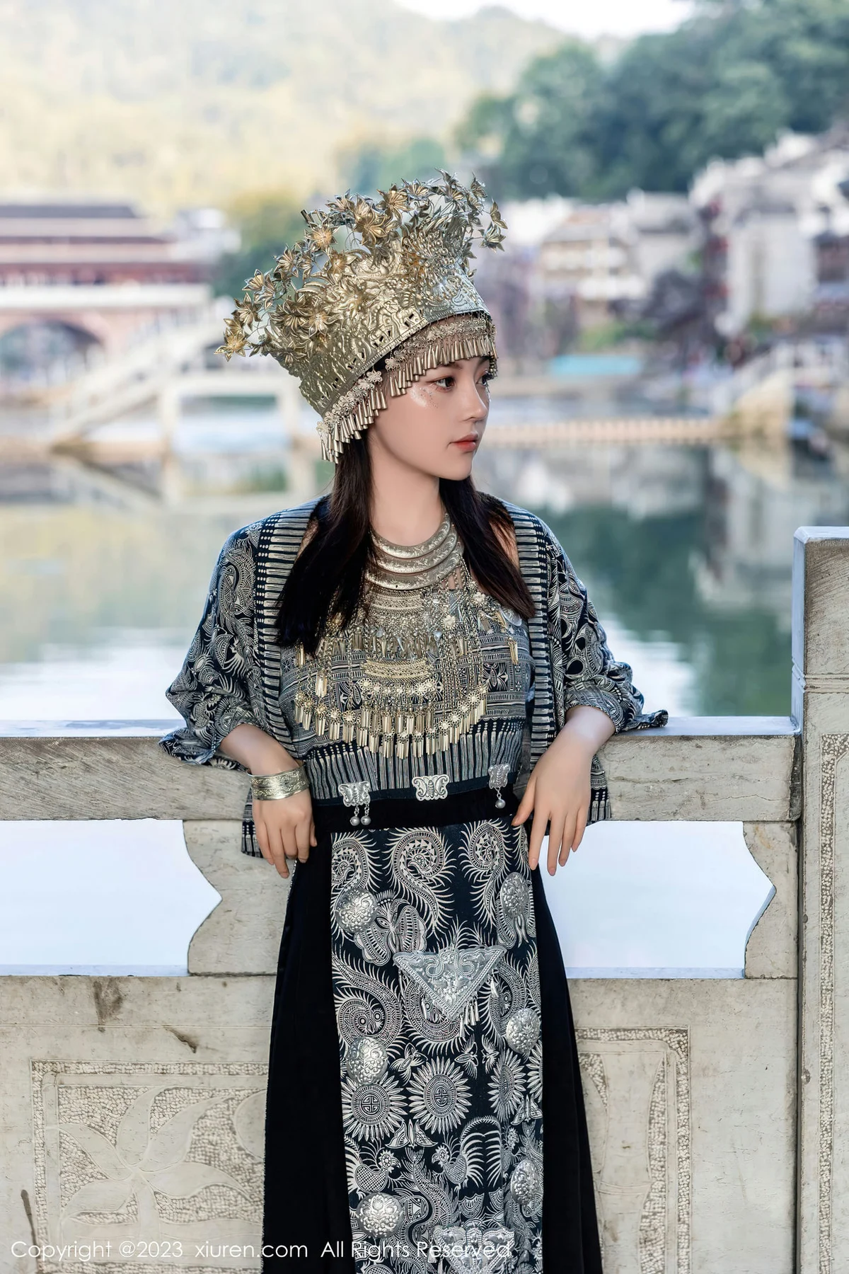 XiuRen 秀人 No.7448  豆瓣酱 银饰苗族服饰性感写真111 - 2