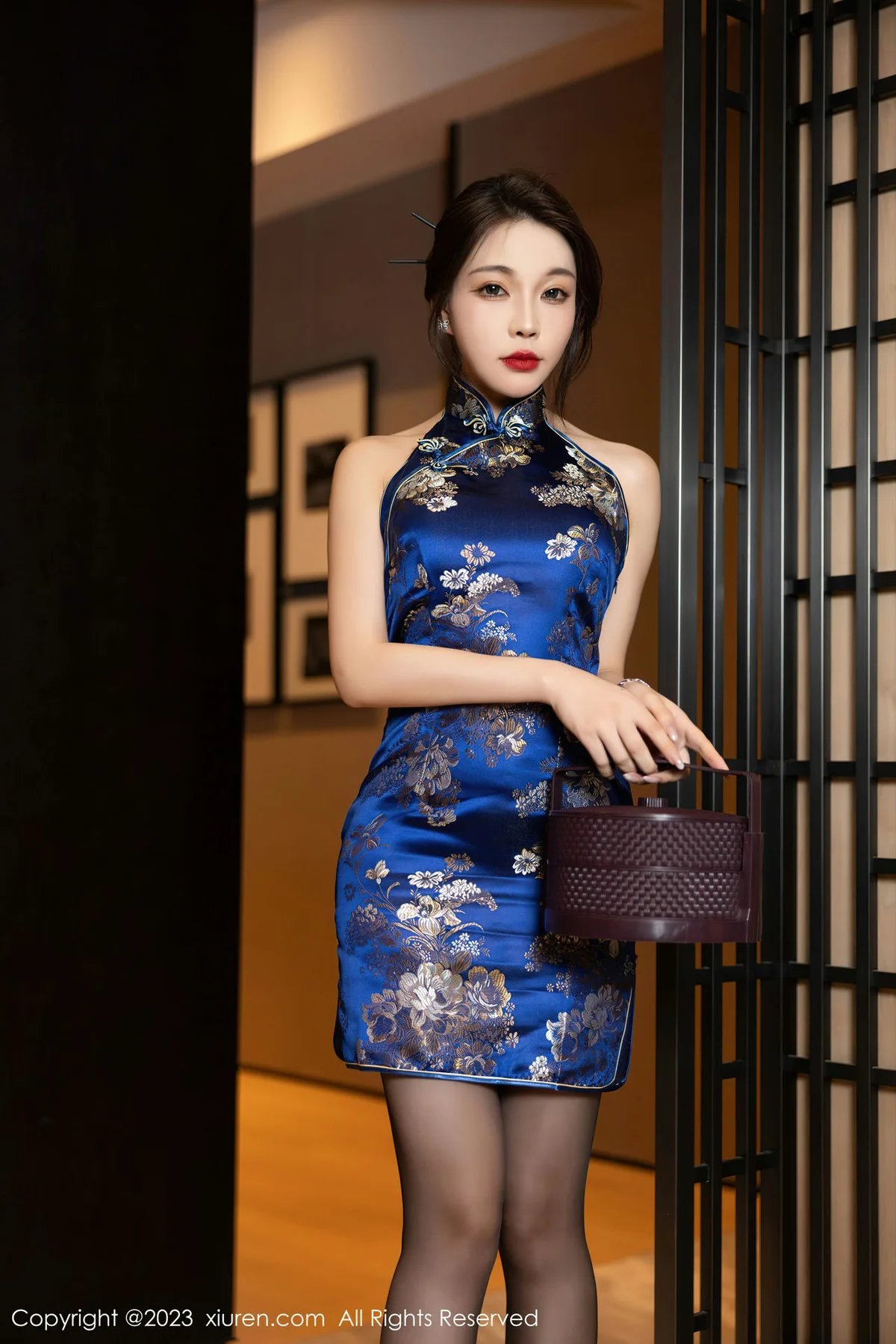 XiuRen 秀人 No.7453  徐莉芝Booty 蓝色旗袍安吉旅拍11 - 1