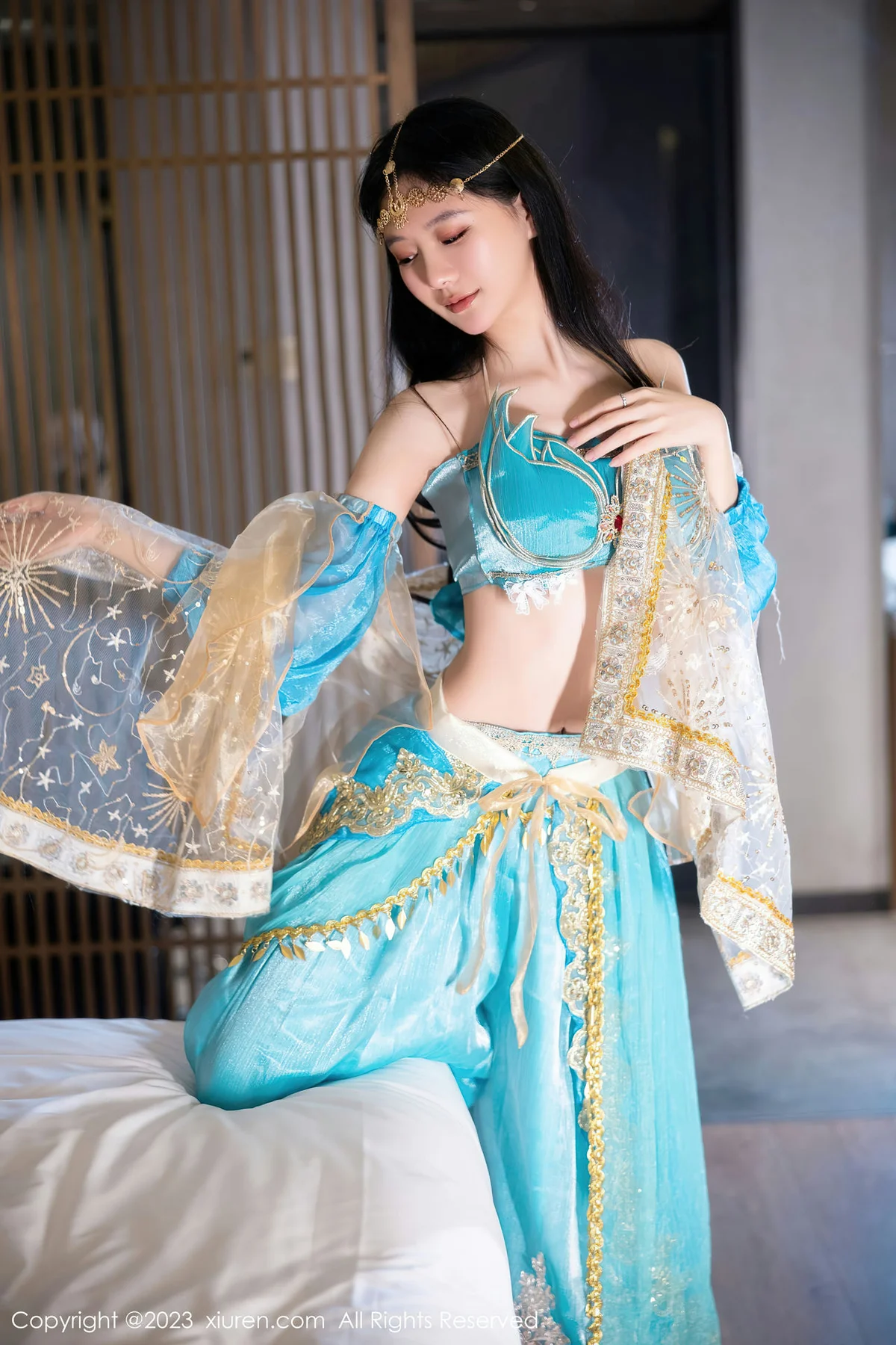 XiuRen 秀人 No.7469  幼幼 蓝色西域舞娘性感写真22 - 5