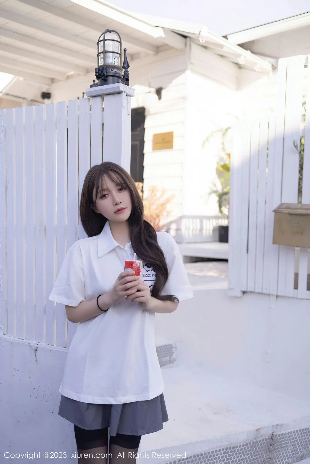 XiuRen 秀人 No.7475  鱼子酱Fish 灰色短裙日本旅拍111 - 3