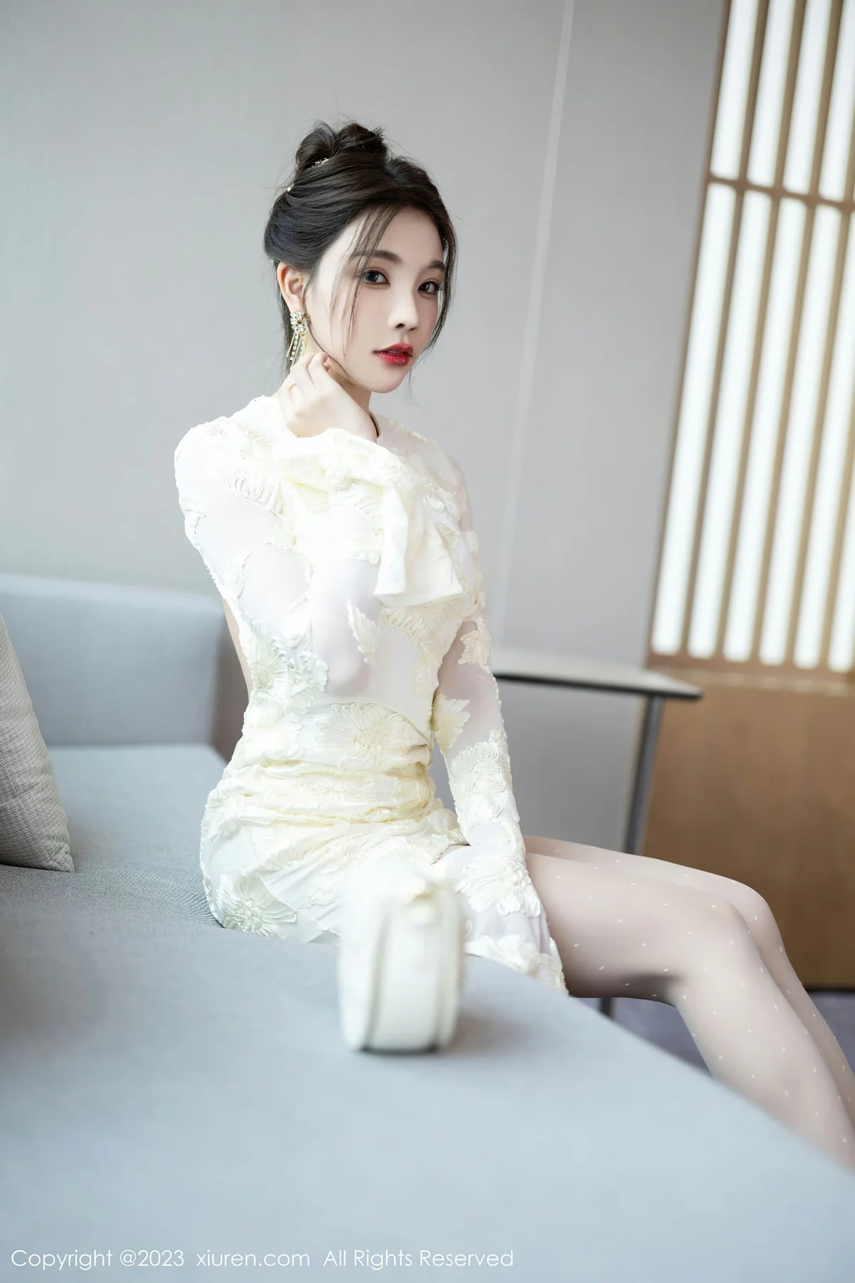 XiuRen 秀人 No.7476  徐莉芝Booty 诱人白色丝袜安吉旅拍22 - 4