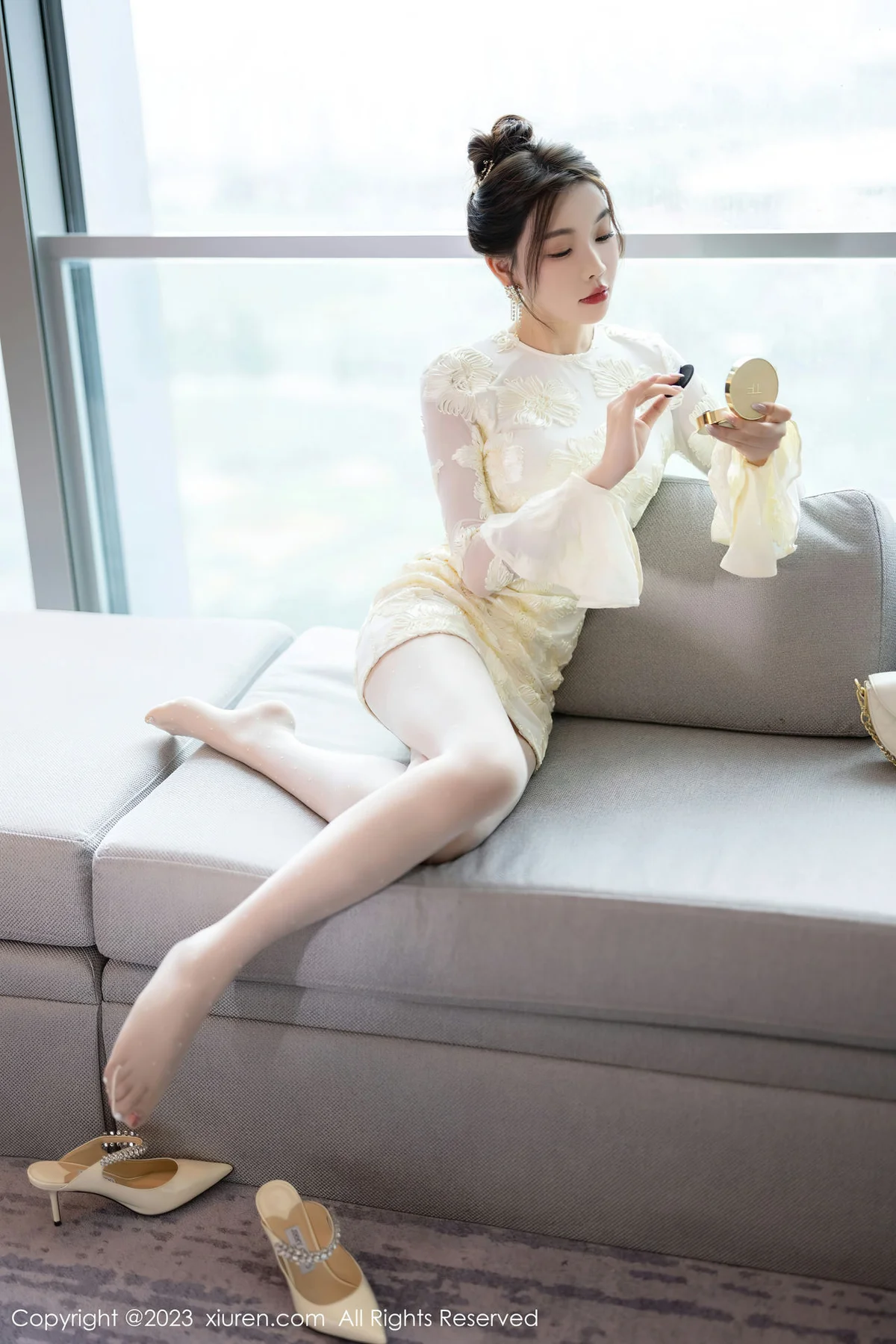 XiuRen 秀人 No.7476  徐莉芝Booty 诱人白色丝袜安吉旅拍22 - 5