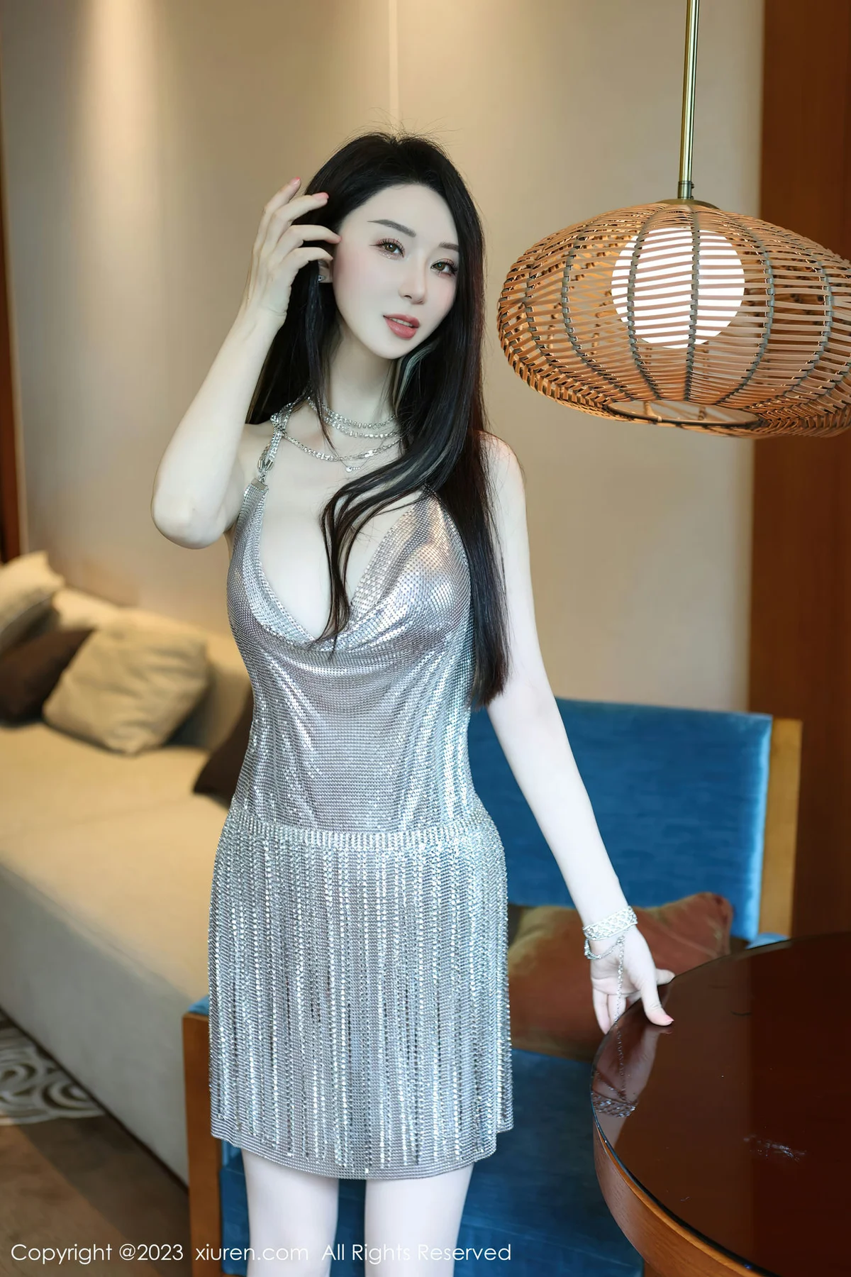 XiuRen 秀人 No.7483 田兮白 首套写真极致美腿1 - 6