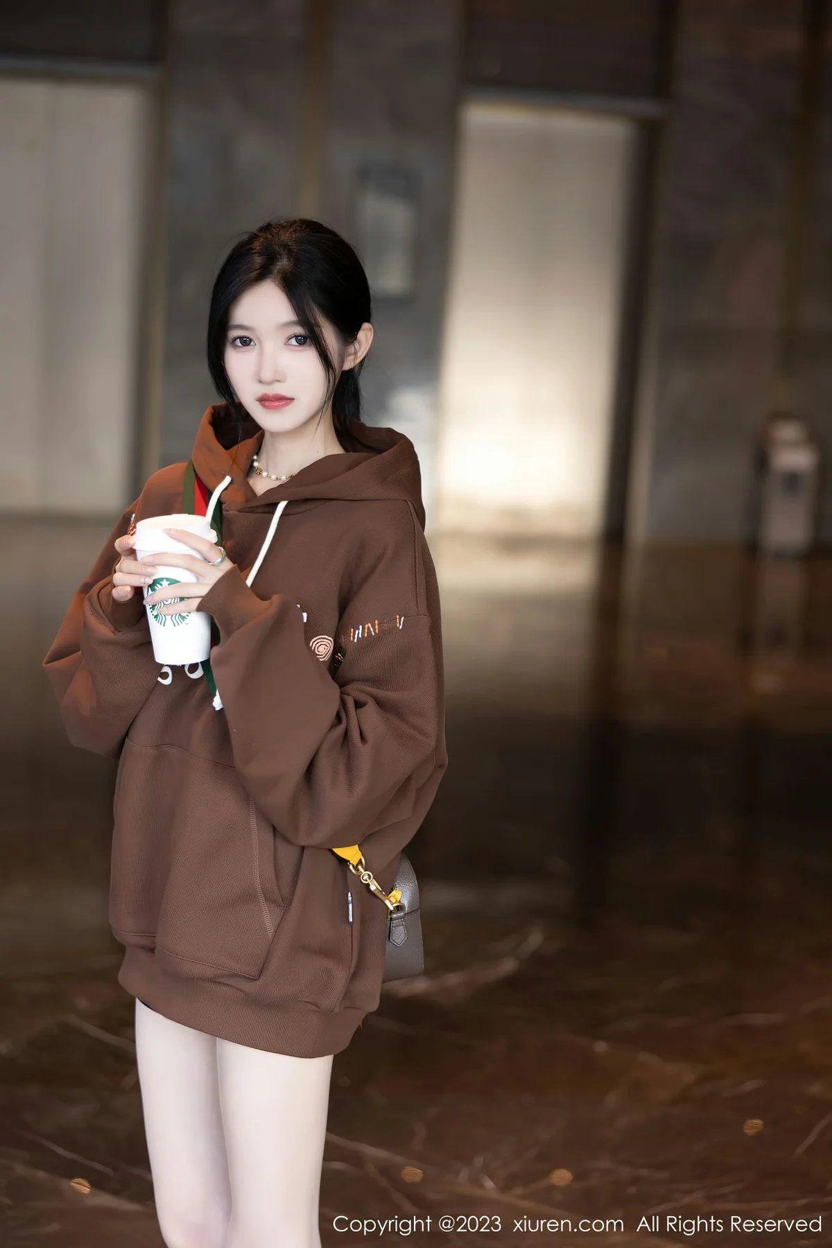 XiuRen 秀人 No.7488  程程程- 咖啡色卫衣性感写真1 - 7