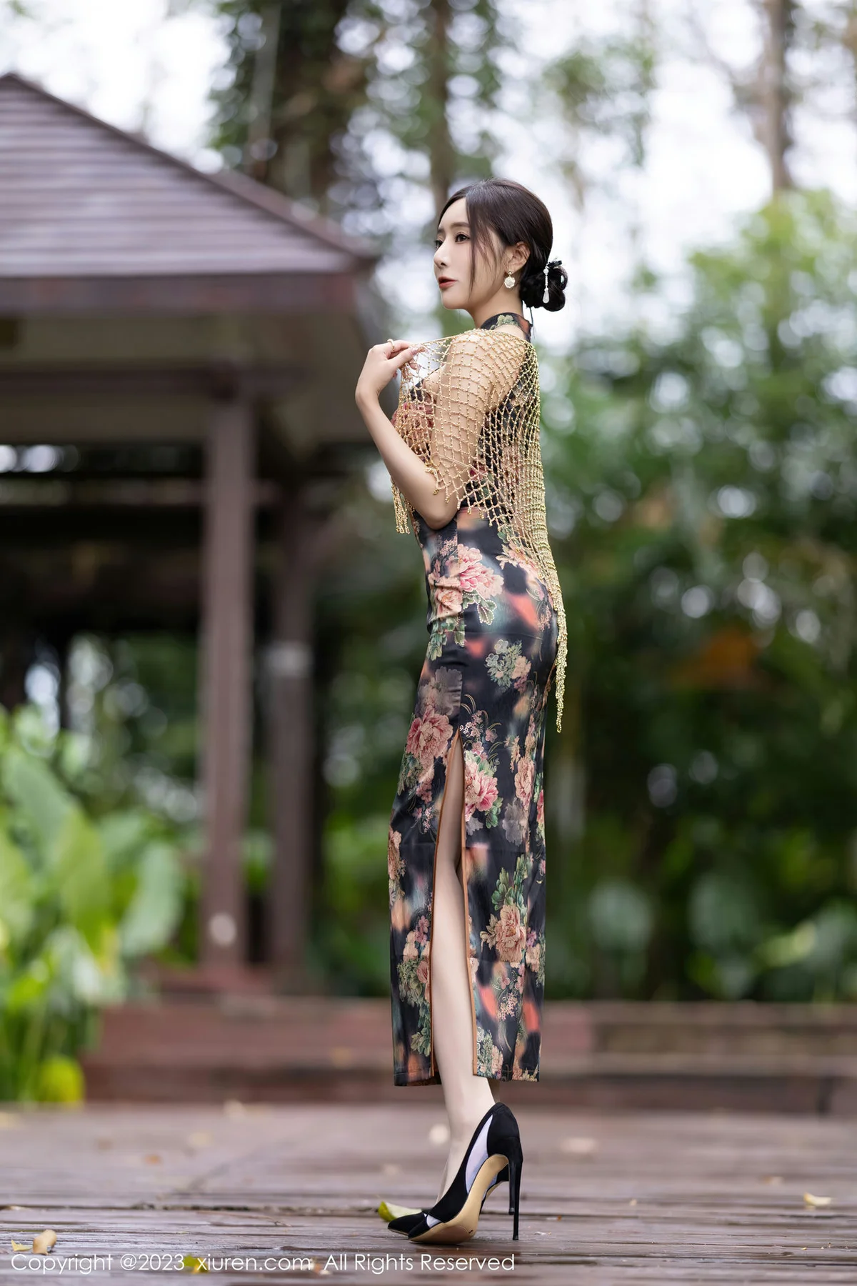 XiuRen 秀人 No.7495  王馨瑶yanni 花纹旗袍安吉旅拍2 - 9