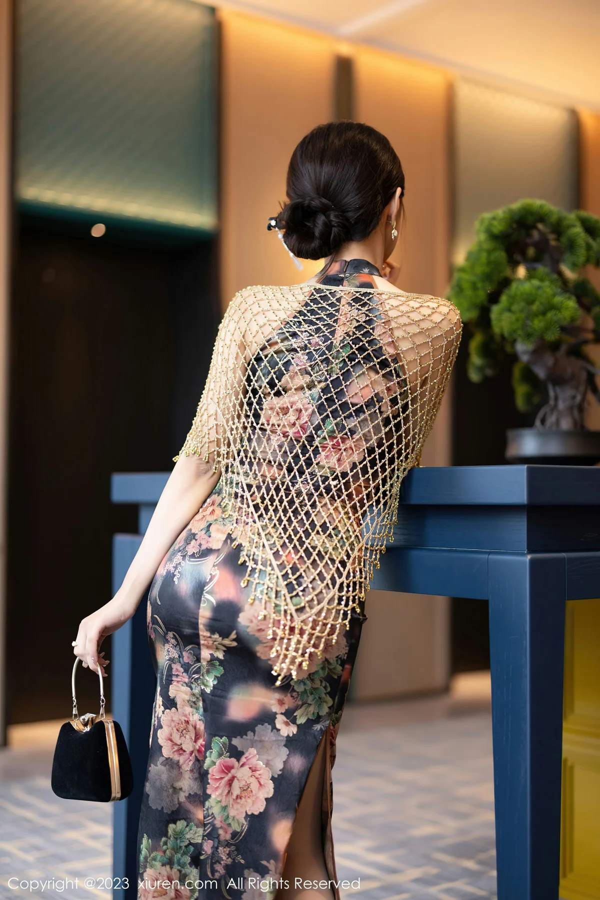 XiuRen 秀人 No.7495  王馨瑶yanni 花纹旗袍安吉旅拍2 - 6