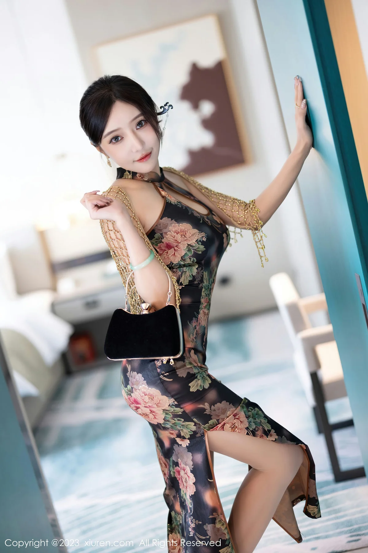 XiuRen 秀人 No.7495  王馨瑶yanni 花纹旗袍安吉旅拍2 - 9