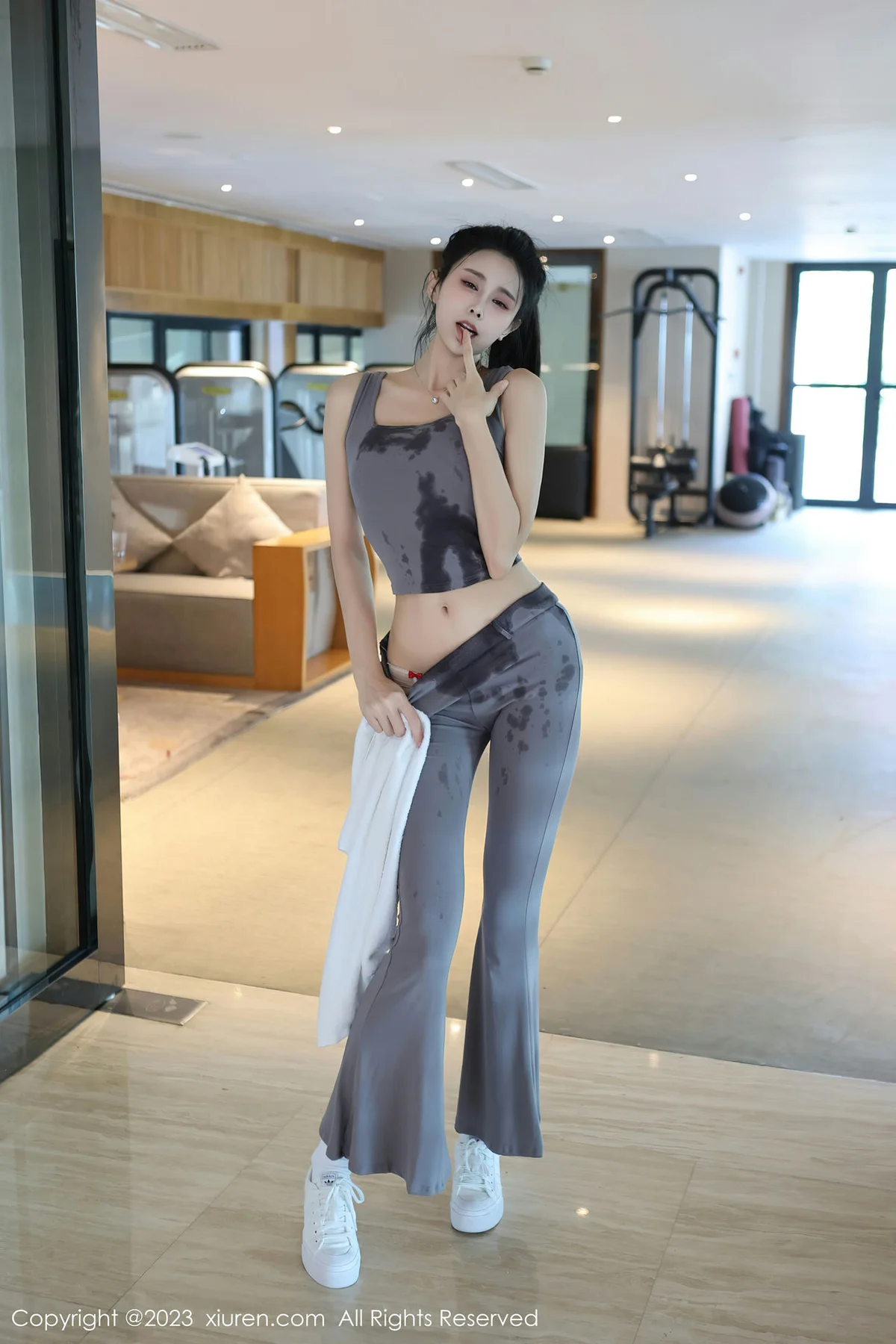 XiuRen 秀人 No.7512  草莓mm 灰色运动服饰性感写真33 - 7