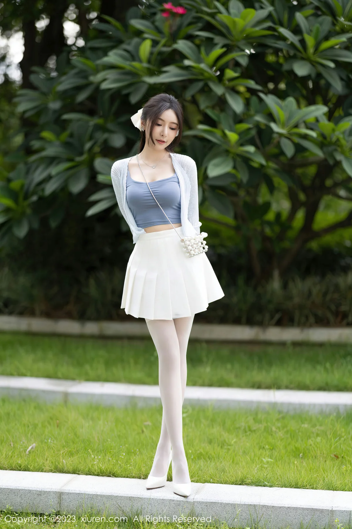 XiuRen 秀人 No.7515  王馨瑶yanni 诱人白色丝袜安吉旅拍11 - 6