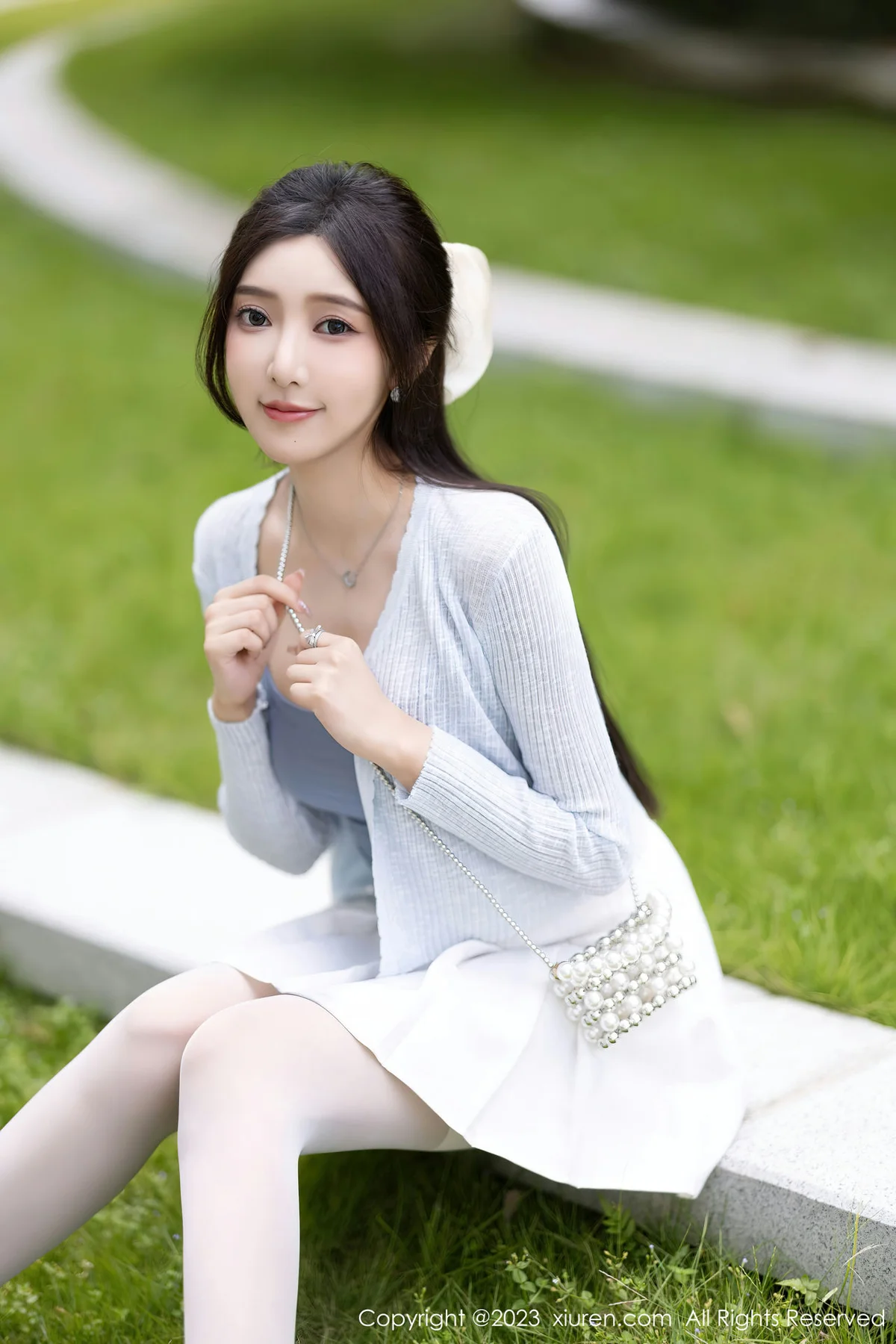 XiuRen 秀人 No.7515  王馨瑶yanni 诱人白色丝袜安吉旅拍11 - 9