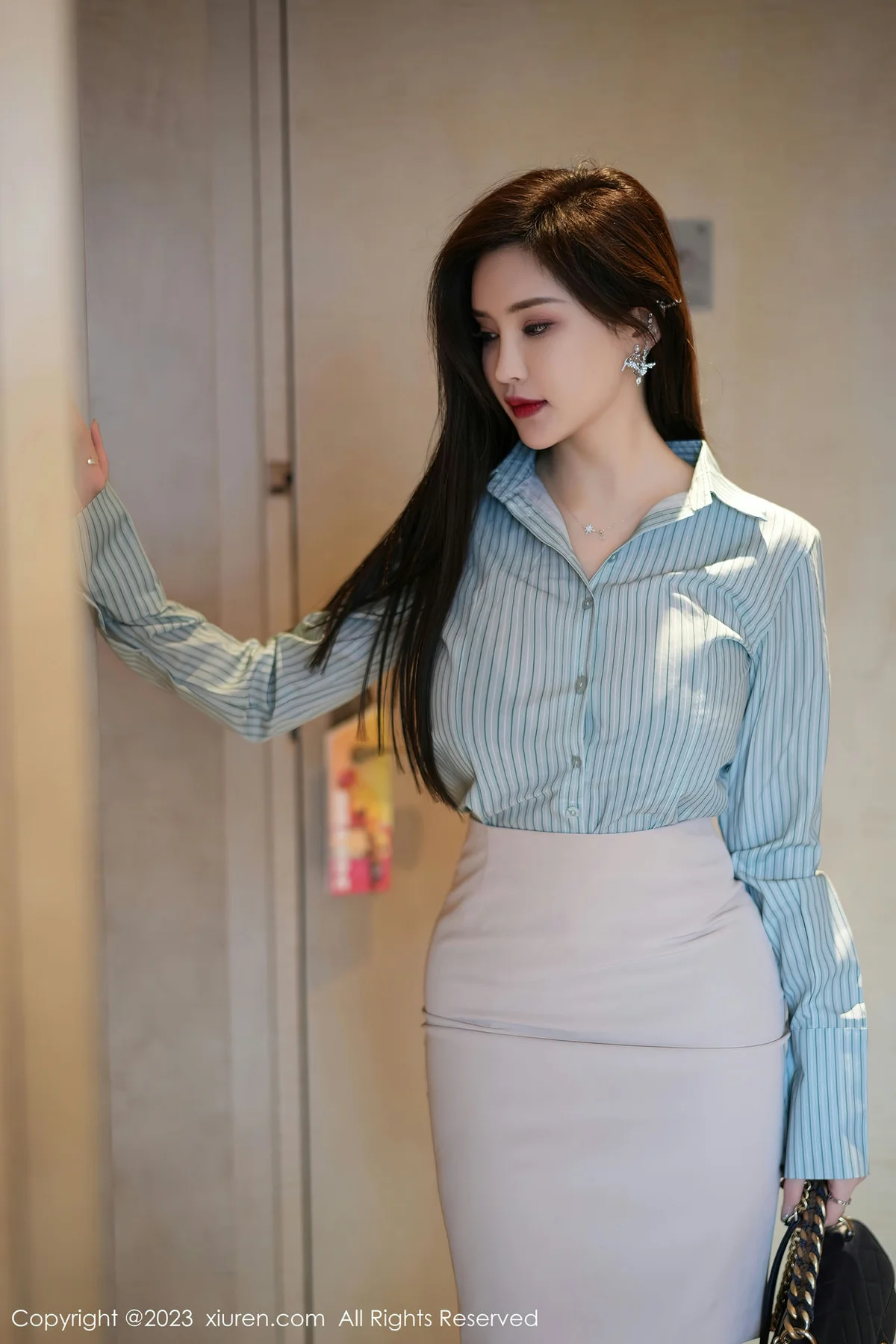 XiuRen 秀人 No.7521  Carol周妍希 黑色网格袜性感写真3 - 1