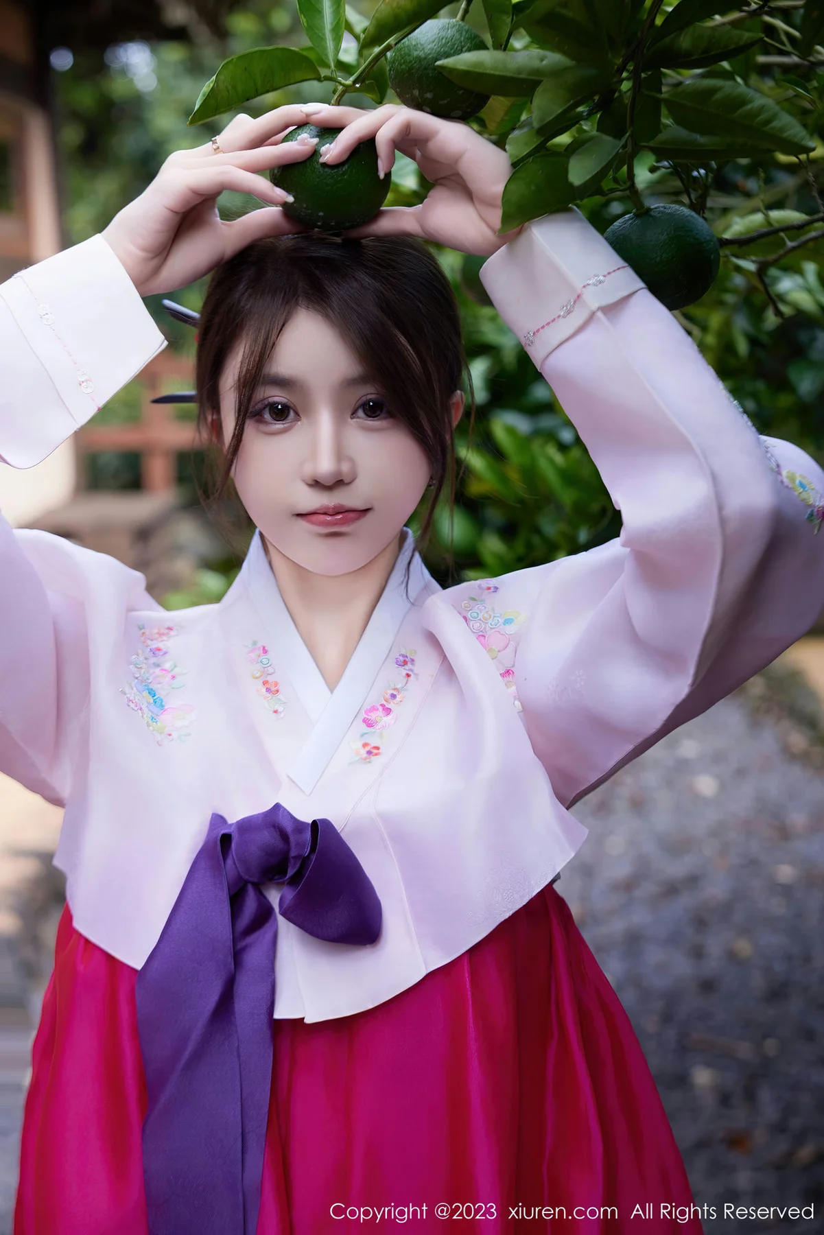 XiuRen 秀人 No.7522  tina_甜仔  红色打长今服饰济州岛旅拍33 - 9