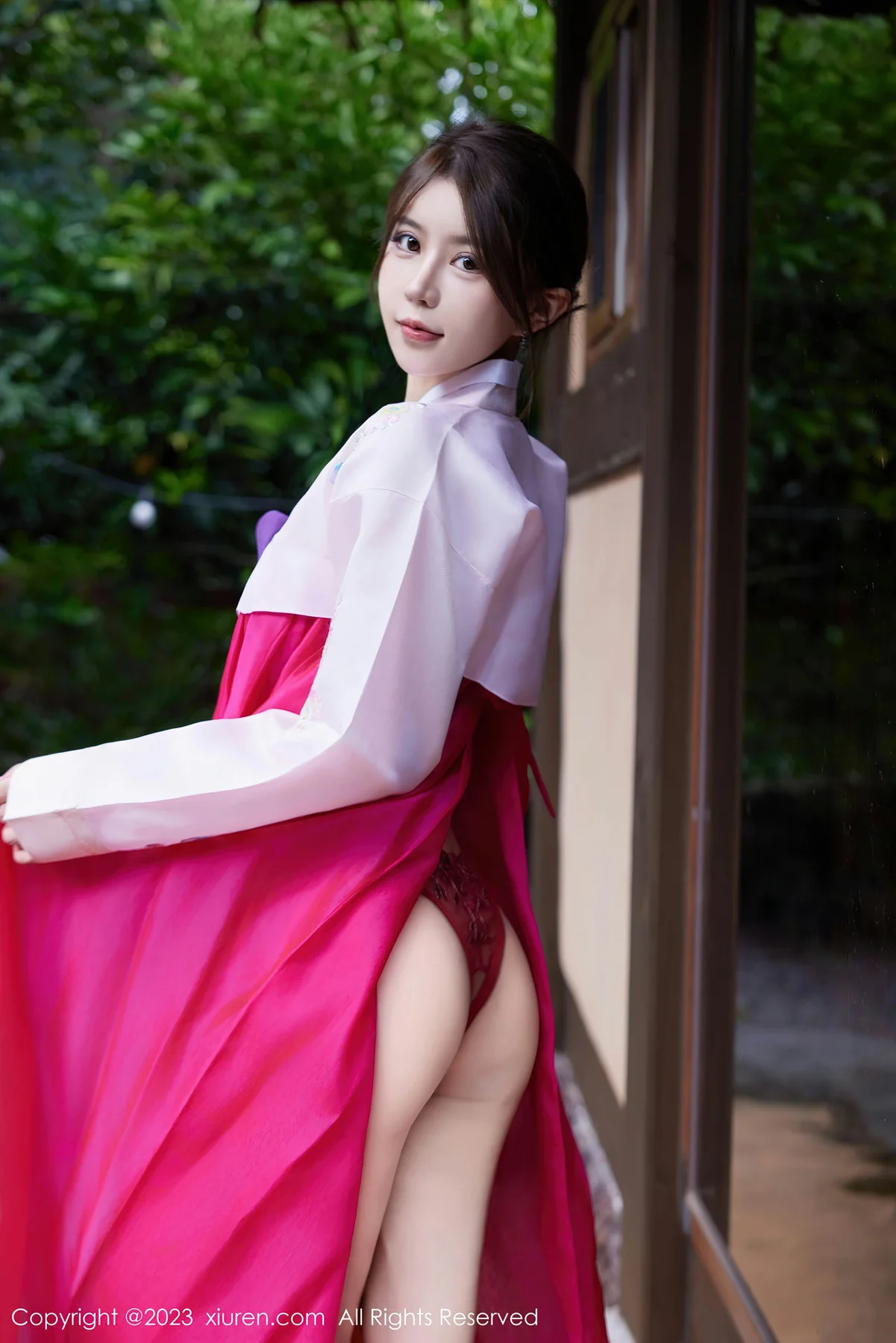 XiuRen 秀人 No.7522  tina_甜仔  红色打长今服饰济州岛旅拍33 - 4