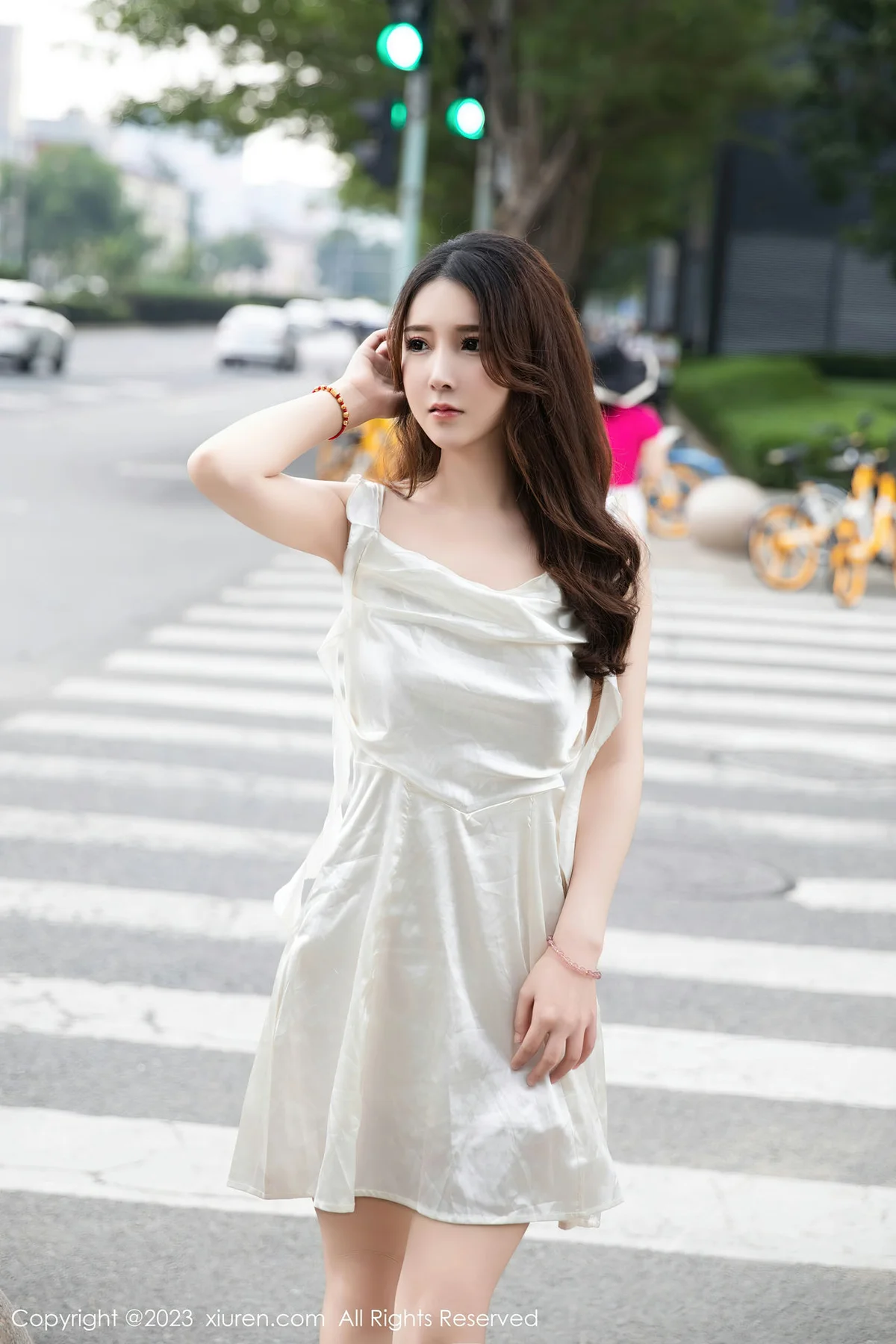 XiuRen 秀人 No.7558  林煊煊 纤细腰肢性感写真 - 2