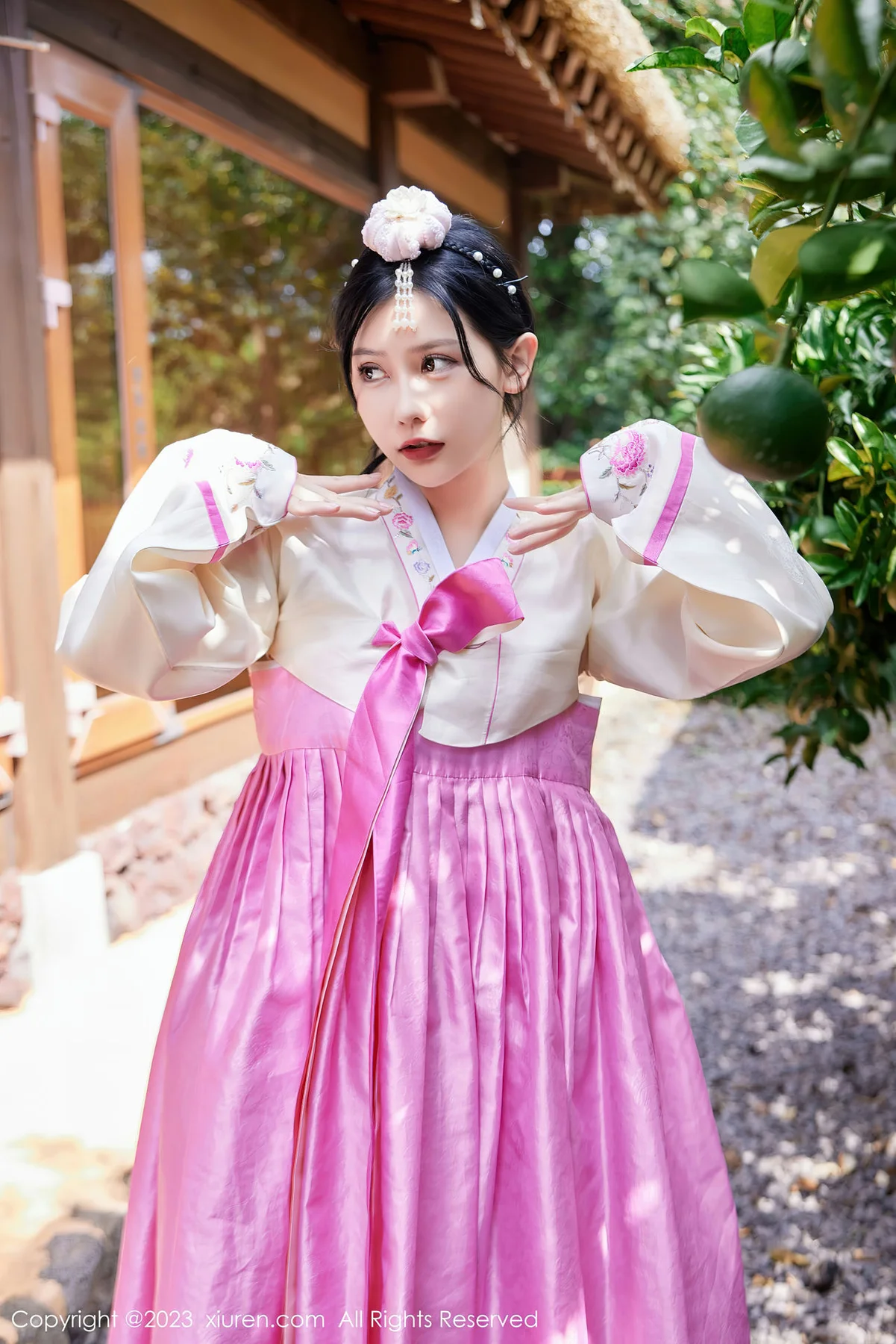 XiuRen 秀人 No.7564 尹甜甜 大长今服饰济州岛旅拍3 - 4