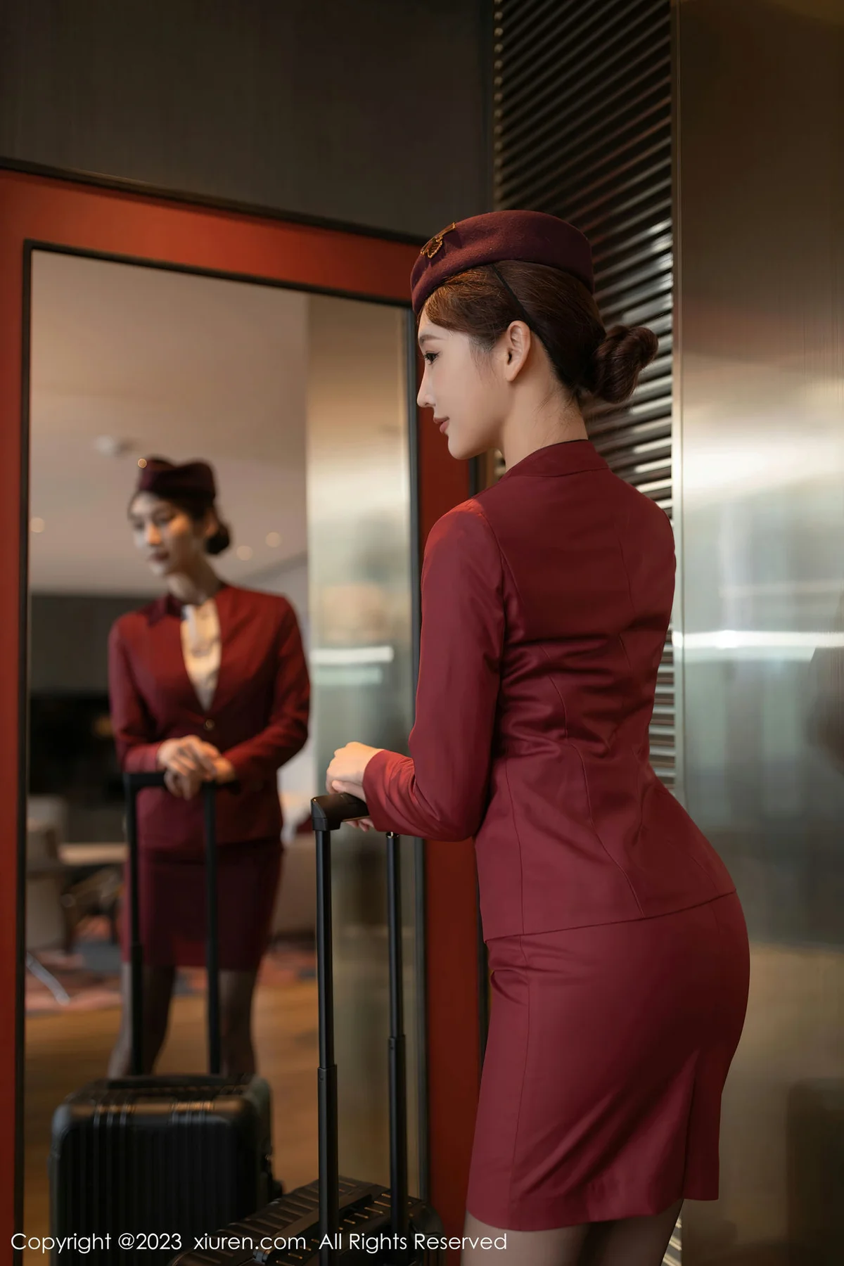 XiuRen 秀人 No.7569 陆萱萱 空姐制服济州岛旅拍111 - 4