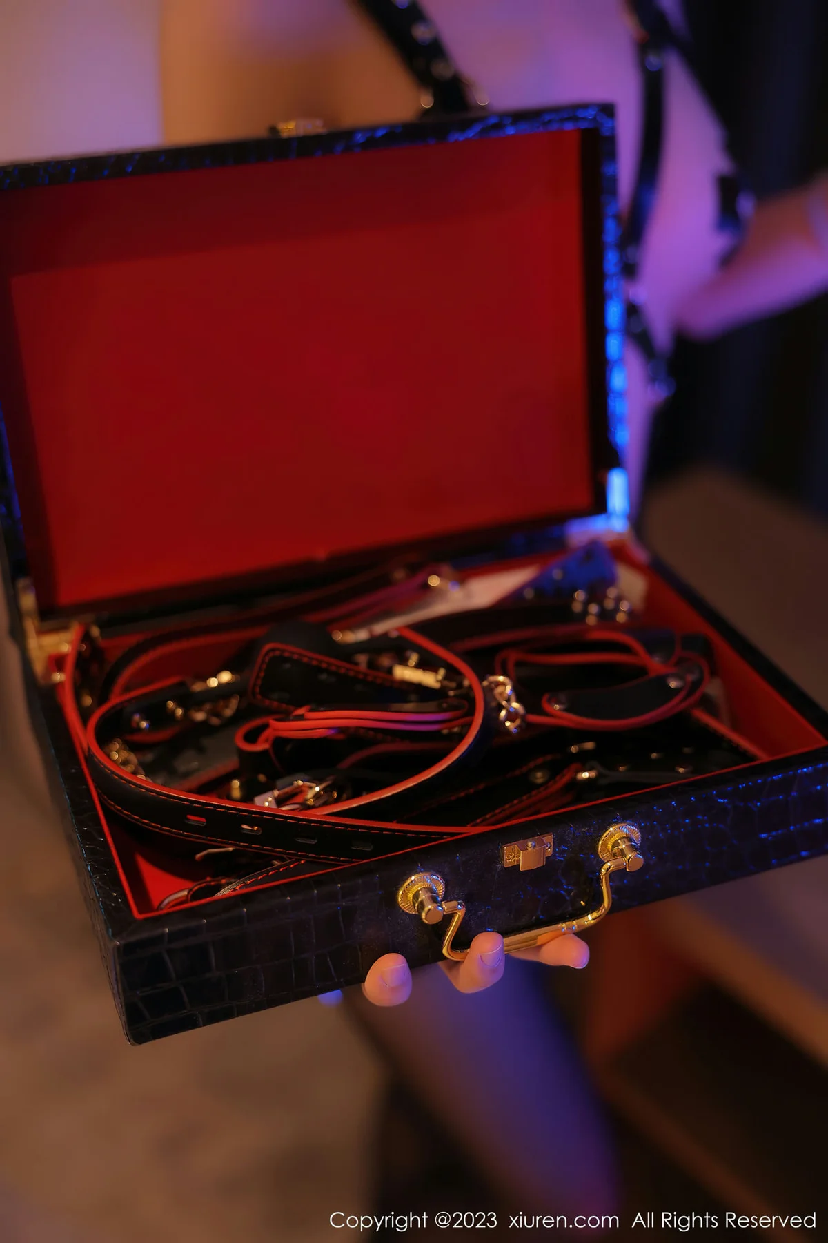 XiuRen 秀人 No.7583  唐宁宁 黑色SM情趣性感写真33 - 1