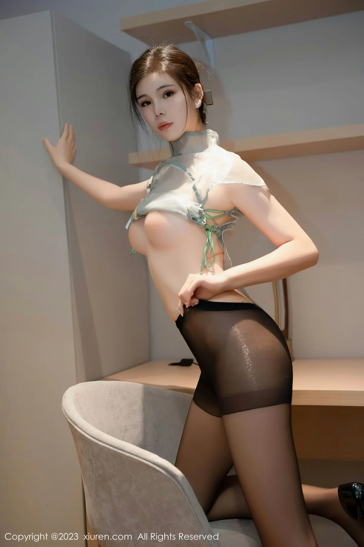 XiuRen 秀人 No.7599  雪糕CiCi 轻透旗袍性感写真3 - 6