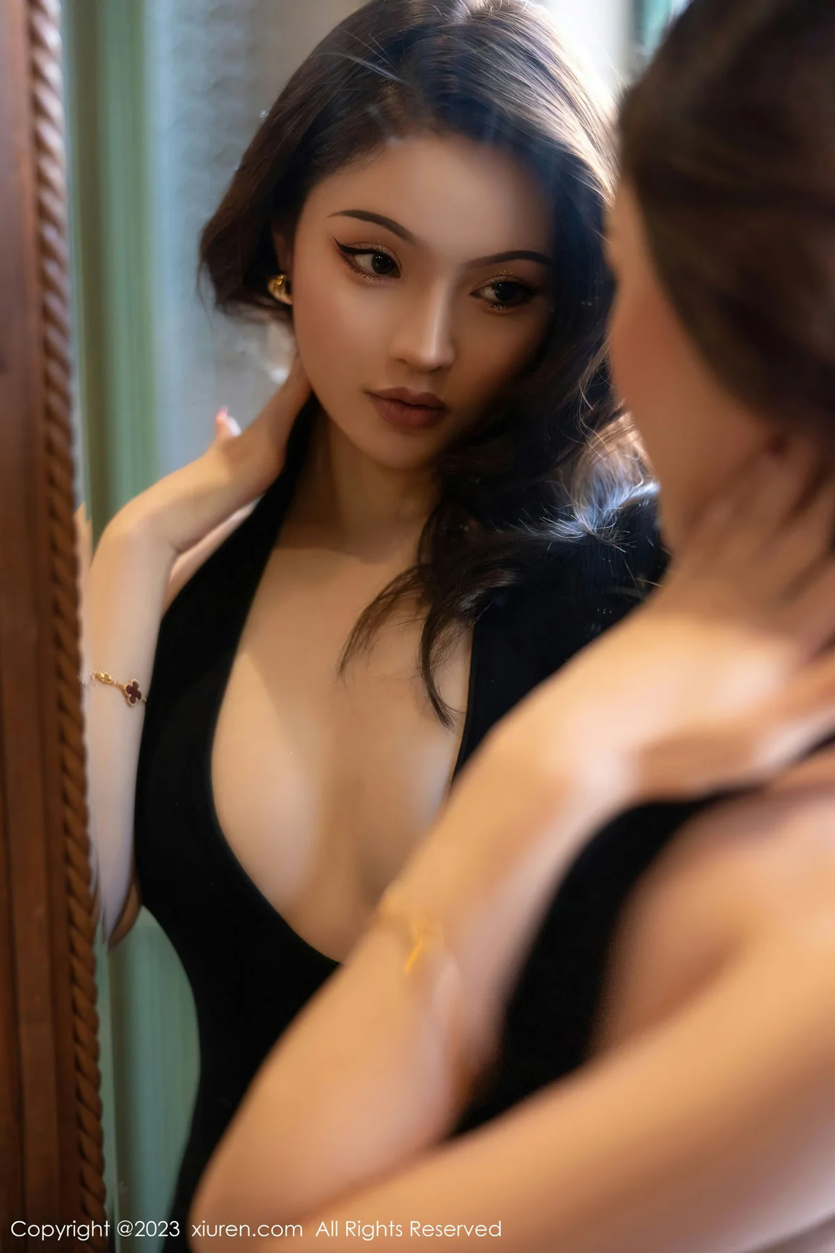 XiuRen 秀人 No.7607  Nanyo 首套写真黑色网格袜33 - 6