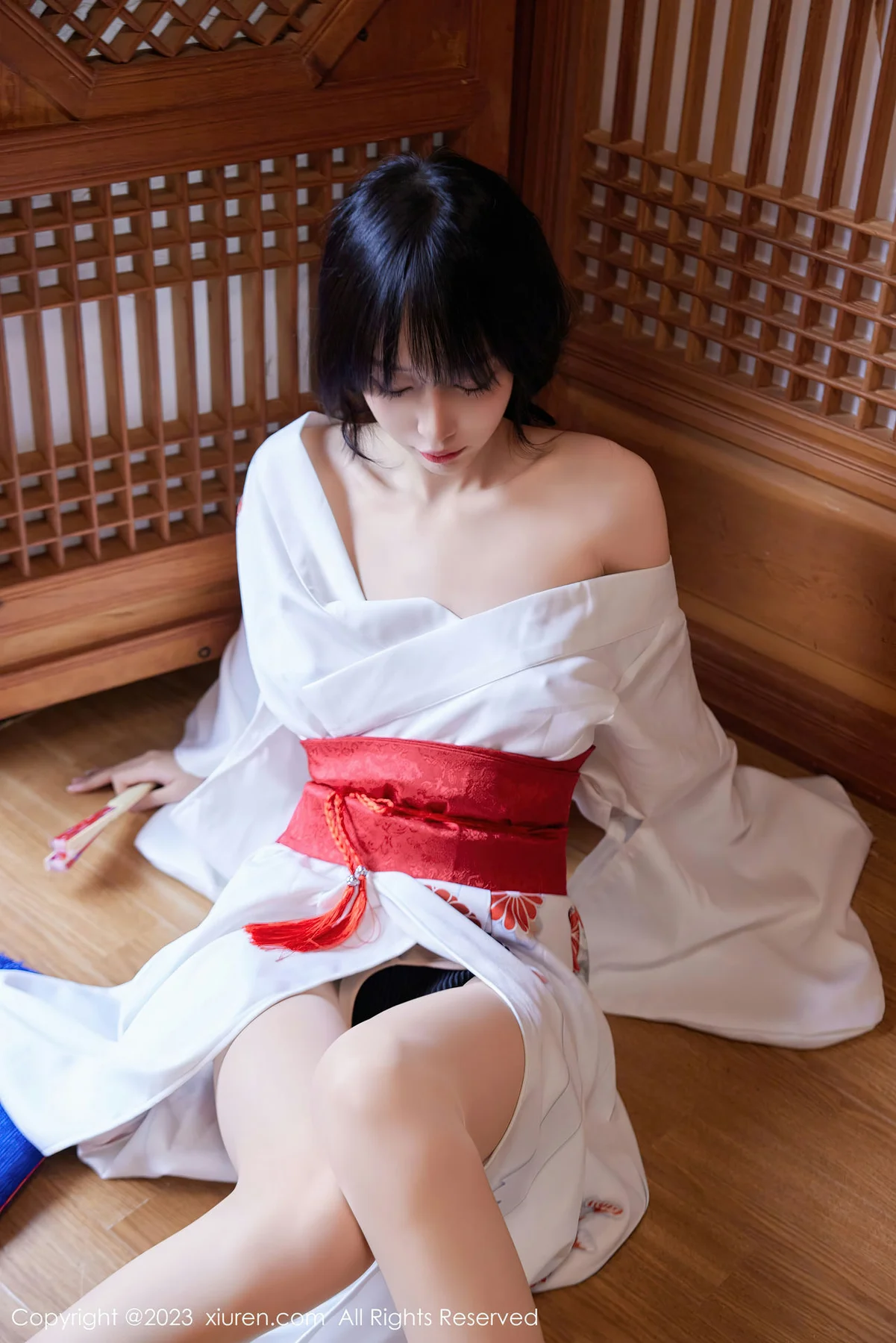 XiuRen 秀人 No.7610  玥儿玥er 白色日式和服济州岛旅拍33 - 5