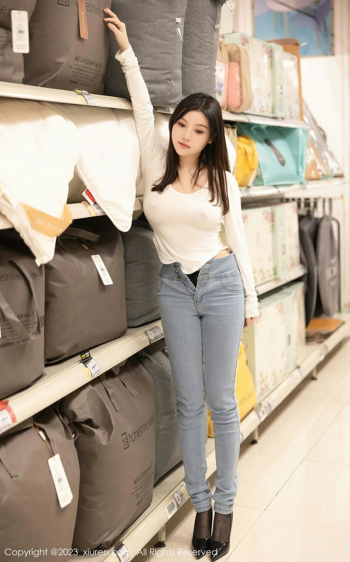 XiuRen 秀人 No.7616  豆瓣酱 超市场景拍摄性感写真111 - 8