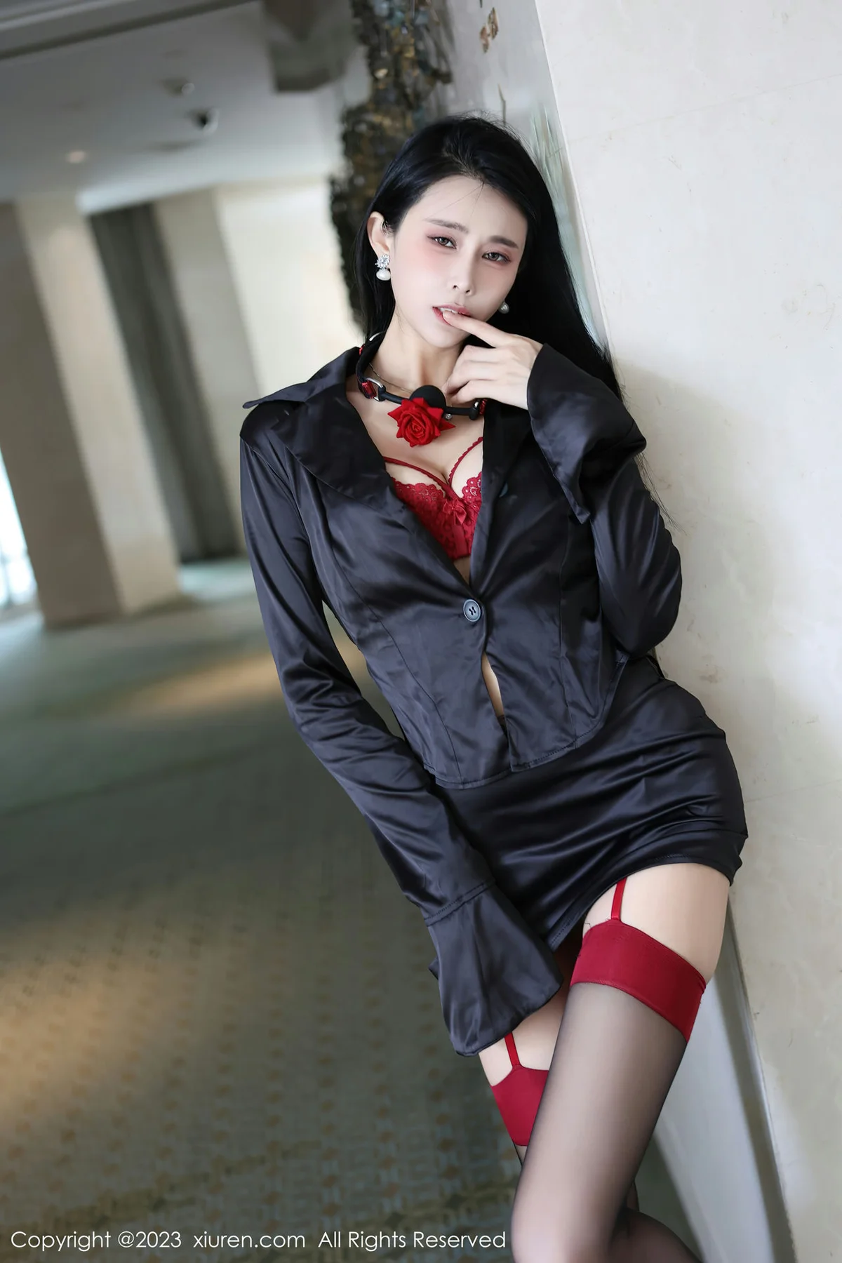 XiuRen 秀人 No.7630  草莓mm 红色蕾丝内衣性感写真 - 8