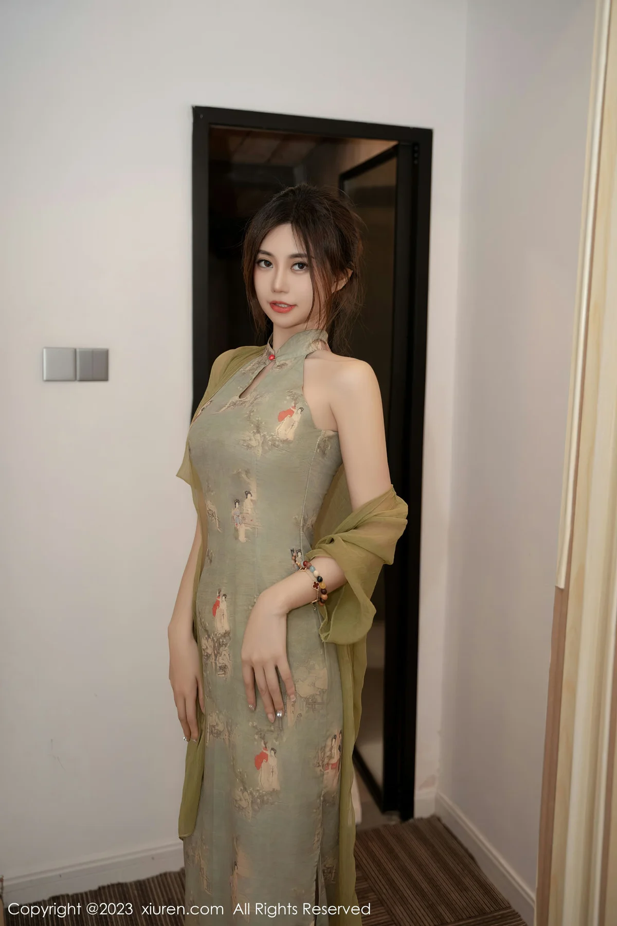 XiuRen 秀人 No.7646  绮里嘉ula 灰绿色旗袍敦煌心愿旅拍2 - 7