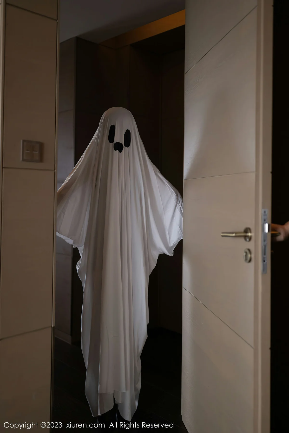 XiuRen 秀人 No.7649  幼幼 恋爱精灵性感写真111 - 1