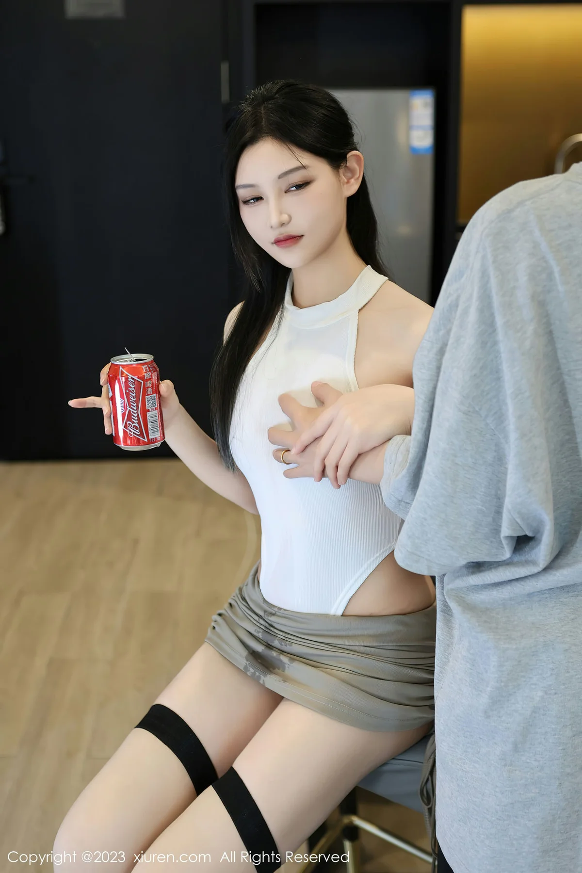 XiuRen 秀人 No.7663  大橘BBKira 首套写真连衣短裙 - 5