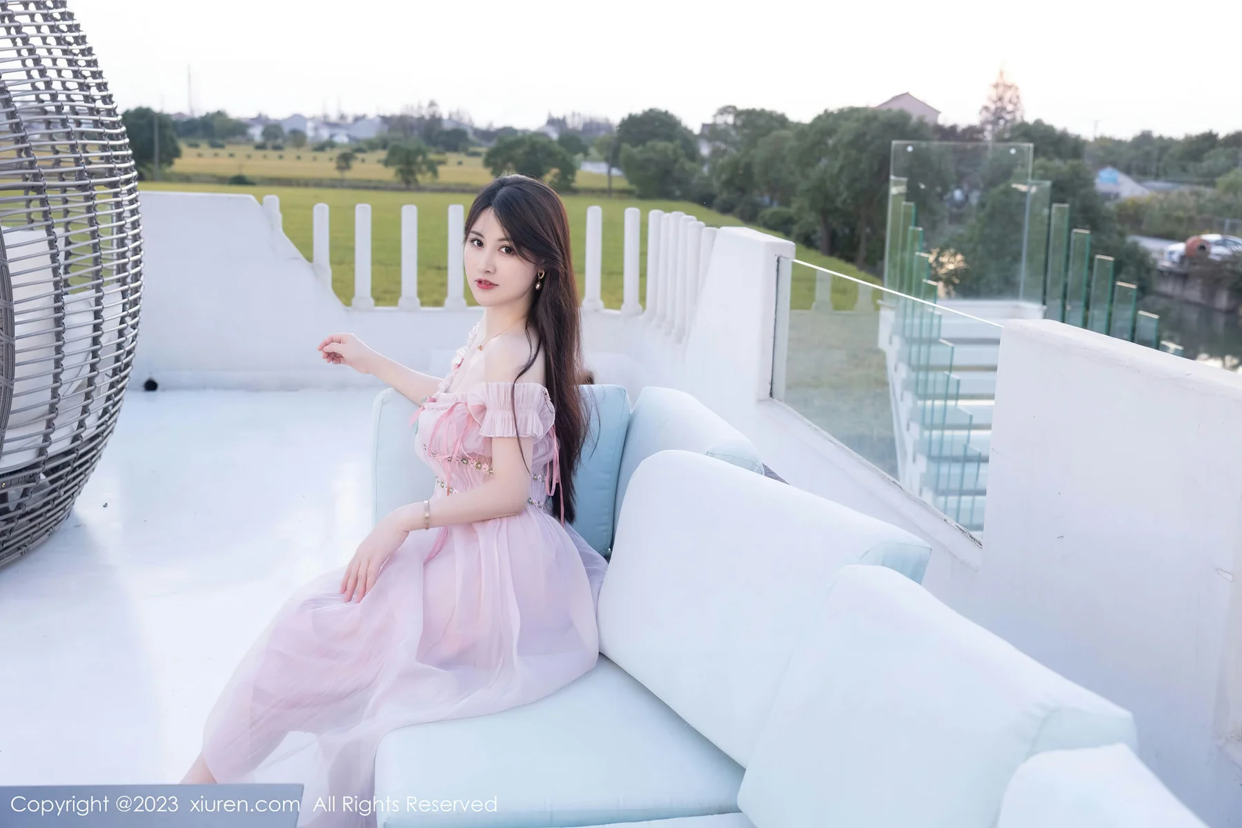 XiuRen 秀人 No.7666  诗诗kiki 魅惑灰丝性感写真1 - 3