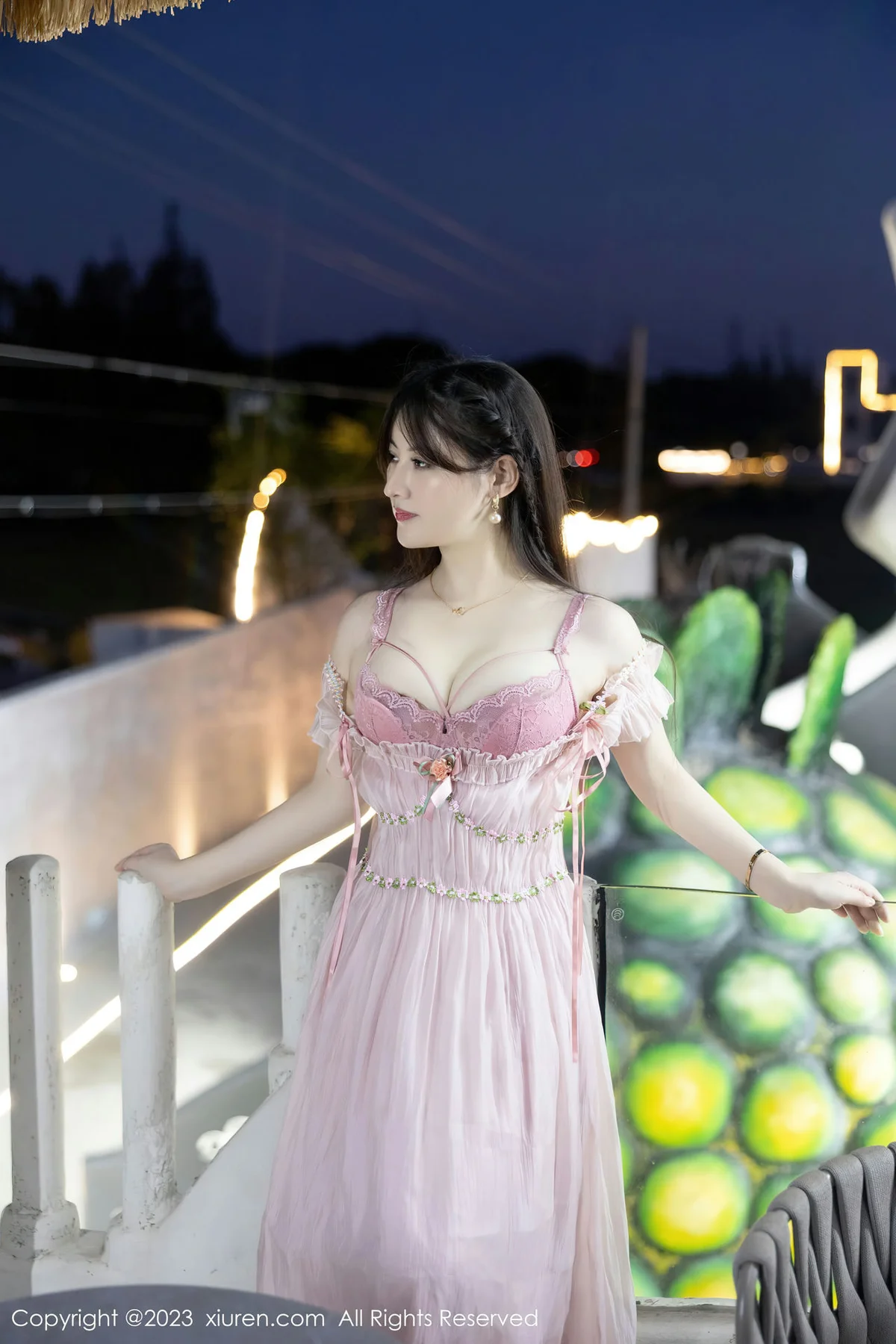 XiuRen 秀人 No.7666  诗诗kiki 魅惑灰丝性感写真1 - 7