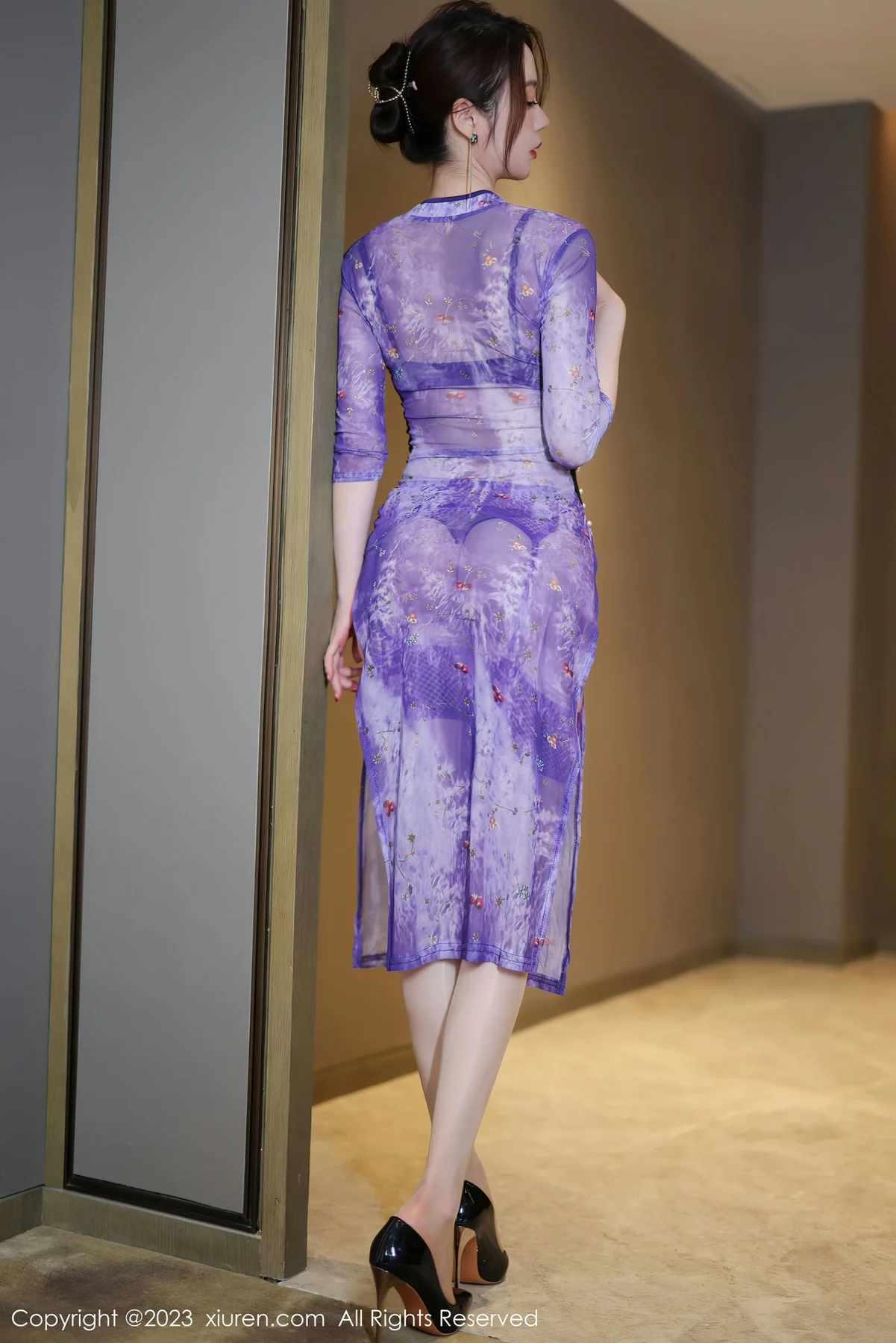 XiuRen 秀人 No.7673  梦心玥 诱人紫色丝袜性感写真1 - 7