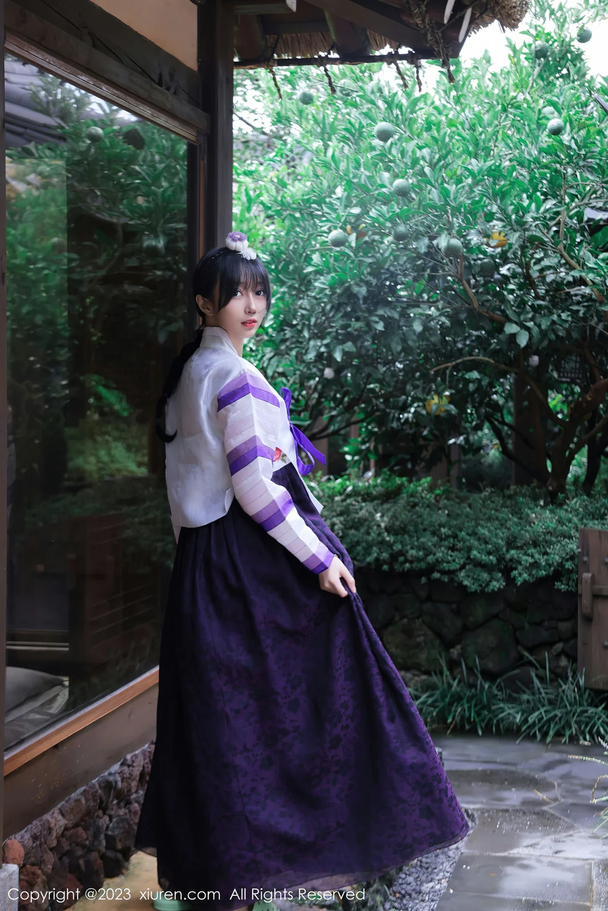 XiuRen 秀人 No.7677  玥儿玥er 大长今服饰济州岛旅拍 - 2