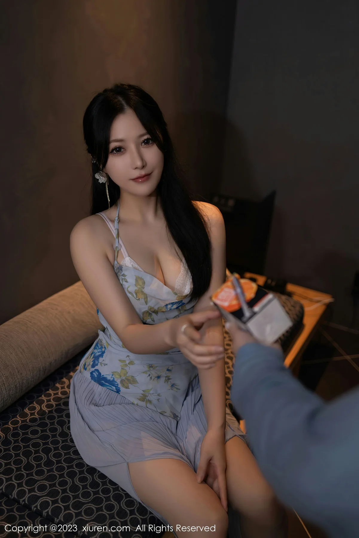 XiuRen 秀人 No.7681  鱼子酱Fish 情节拍摄日本旅拍写真111 - 2