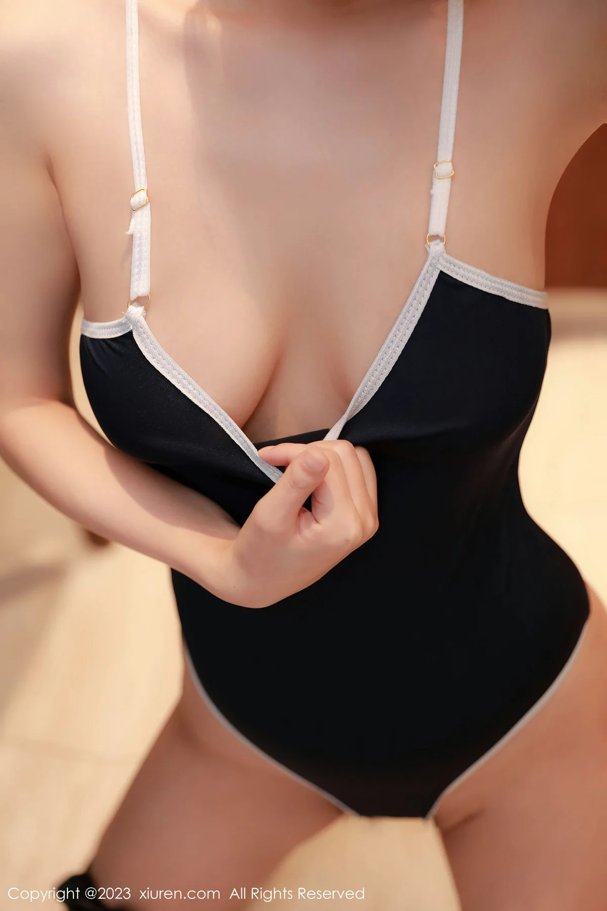 XiuRen 秀人 No.7685  林煊煊 魅惑黑丝性感写真 - 8