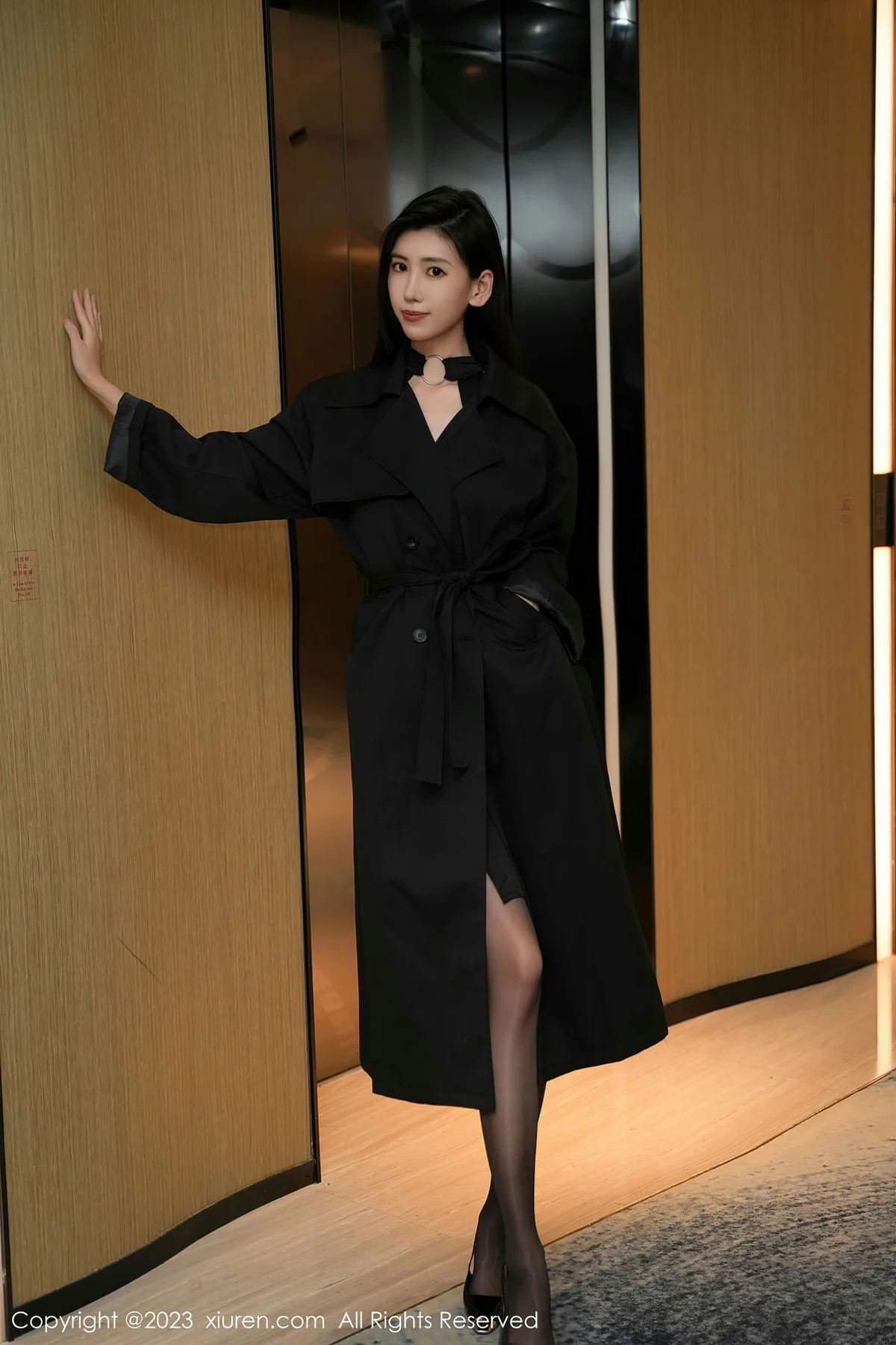 XiuRen 秀人 No.7701  章芃芃 魅惑黑丝性感写真1 - 9