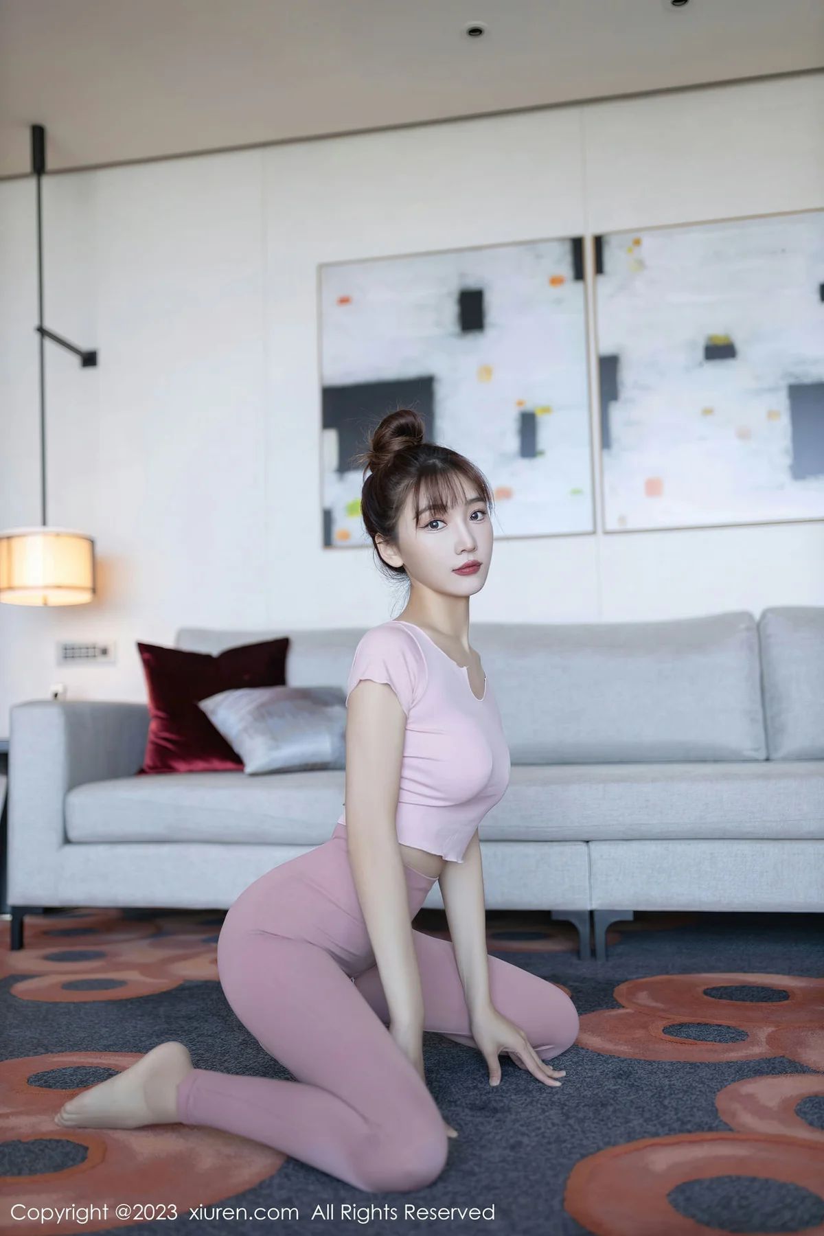 XiuRen 秀人 No.7746  陆萱萱 灰色瑜伽服济州岛旅拍11 - 3